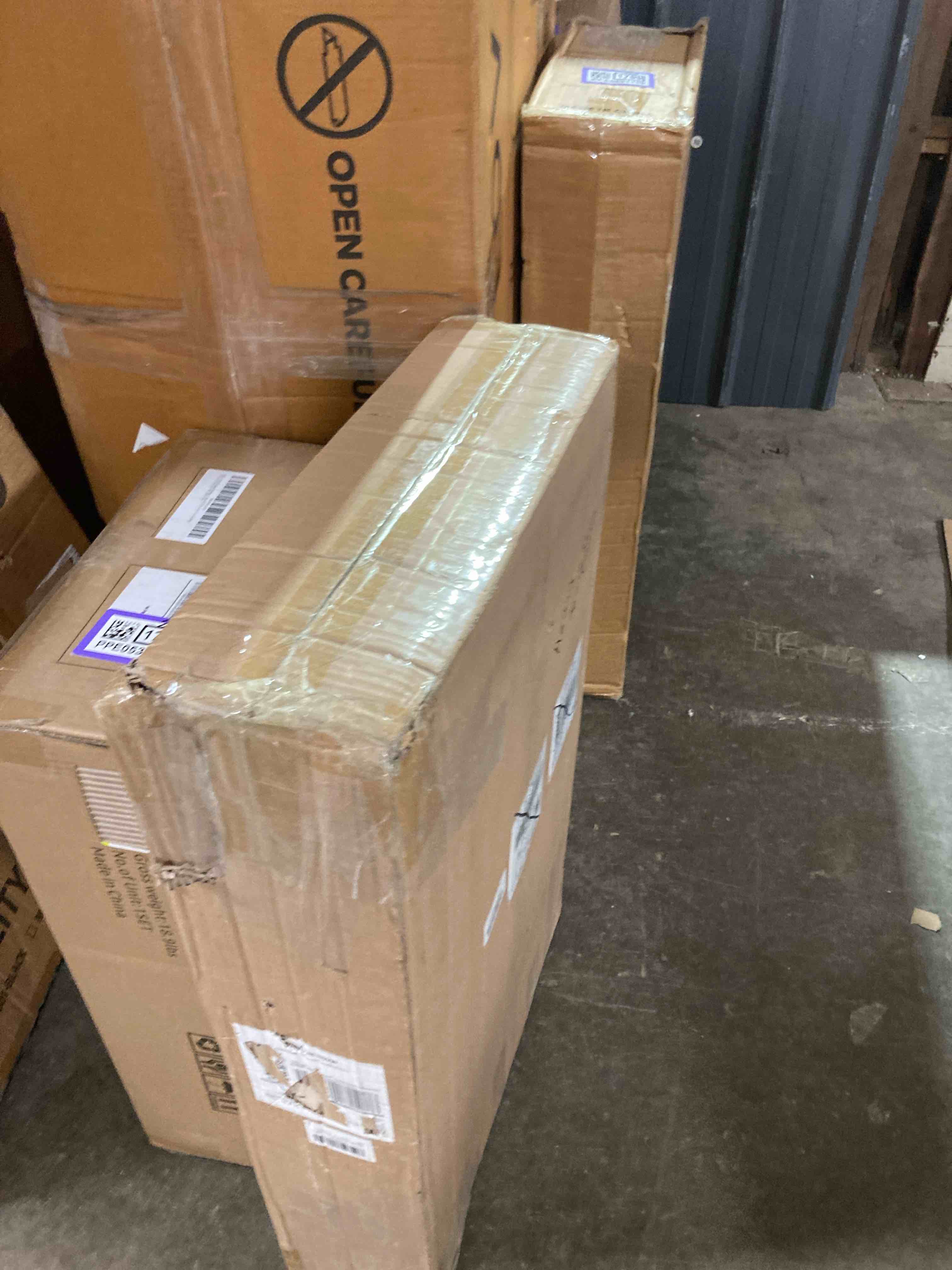https://s3.amazonaws.com/lotting-images-prod/phillipi/PPE0528291_1737496935636.jpeg
