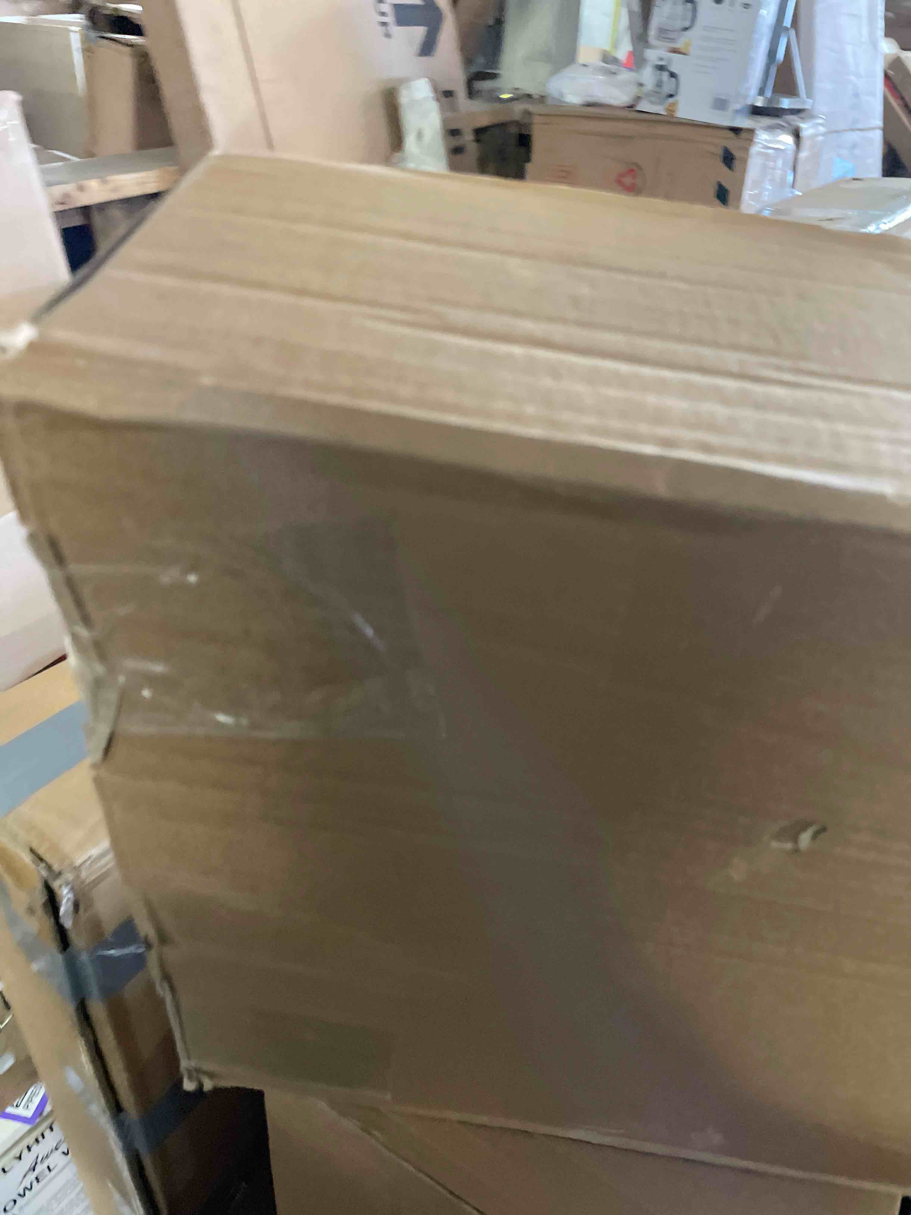 https://s3.amazonaws.com/lotting-images-prod/phillipi/PPE0528366_1737389884536.jpeg