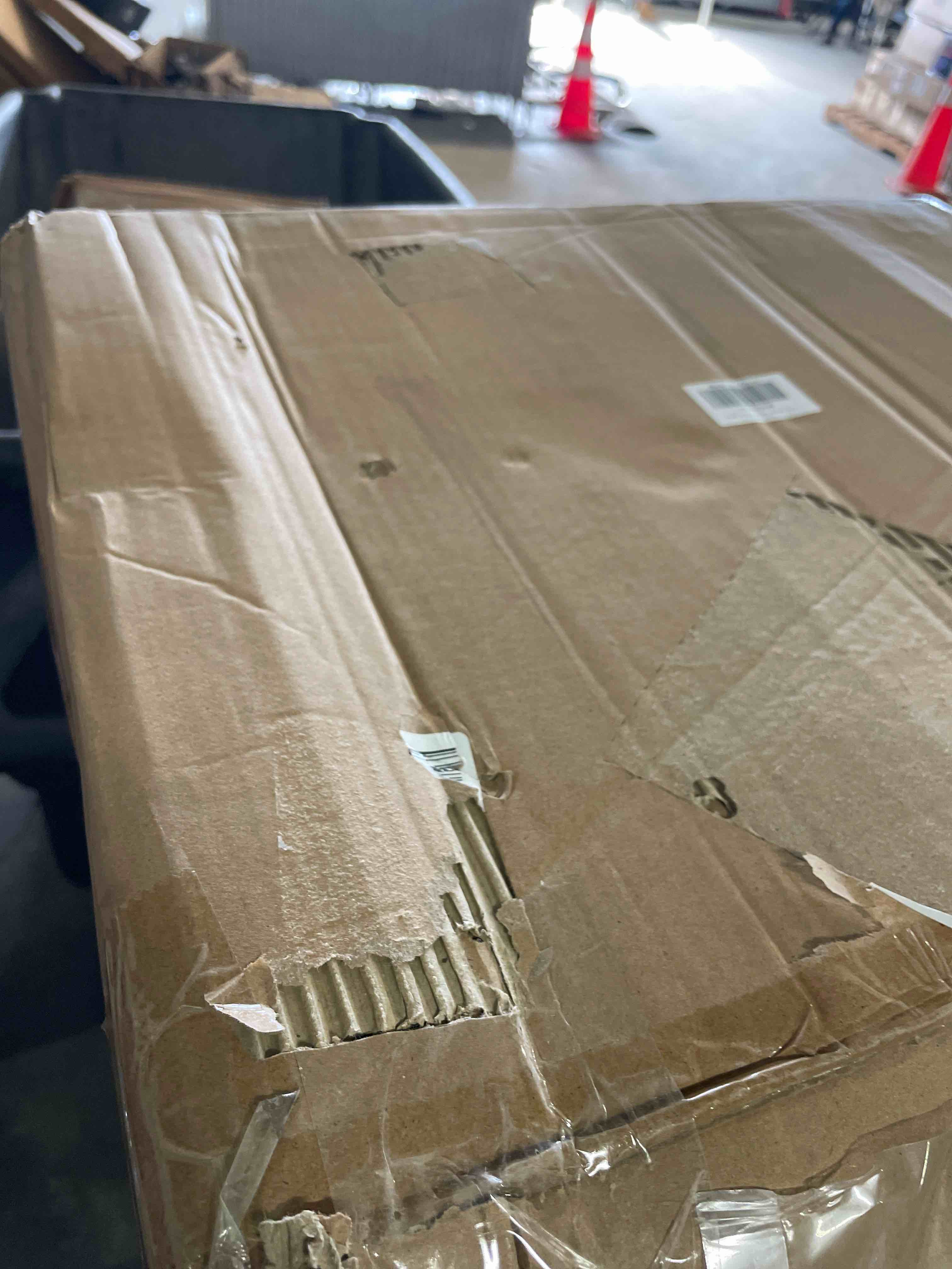 https://s3.amazonaws.com/lotting-images-prod/phillipi/PPE0528405_1737393743721.jpeg