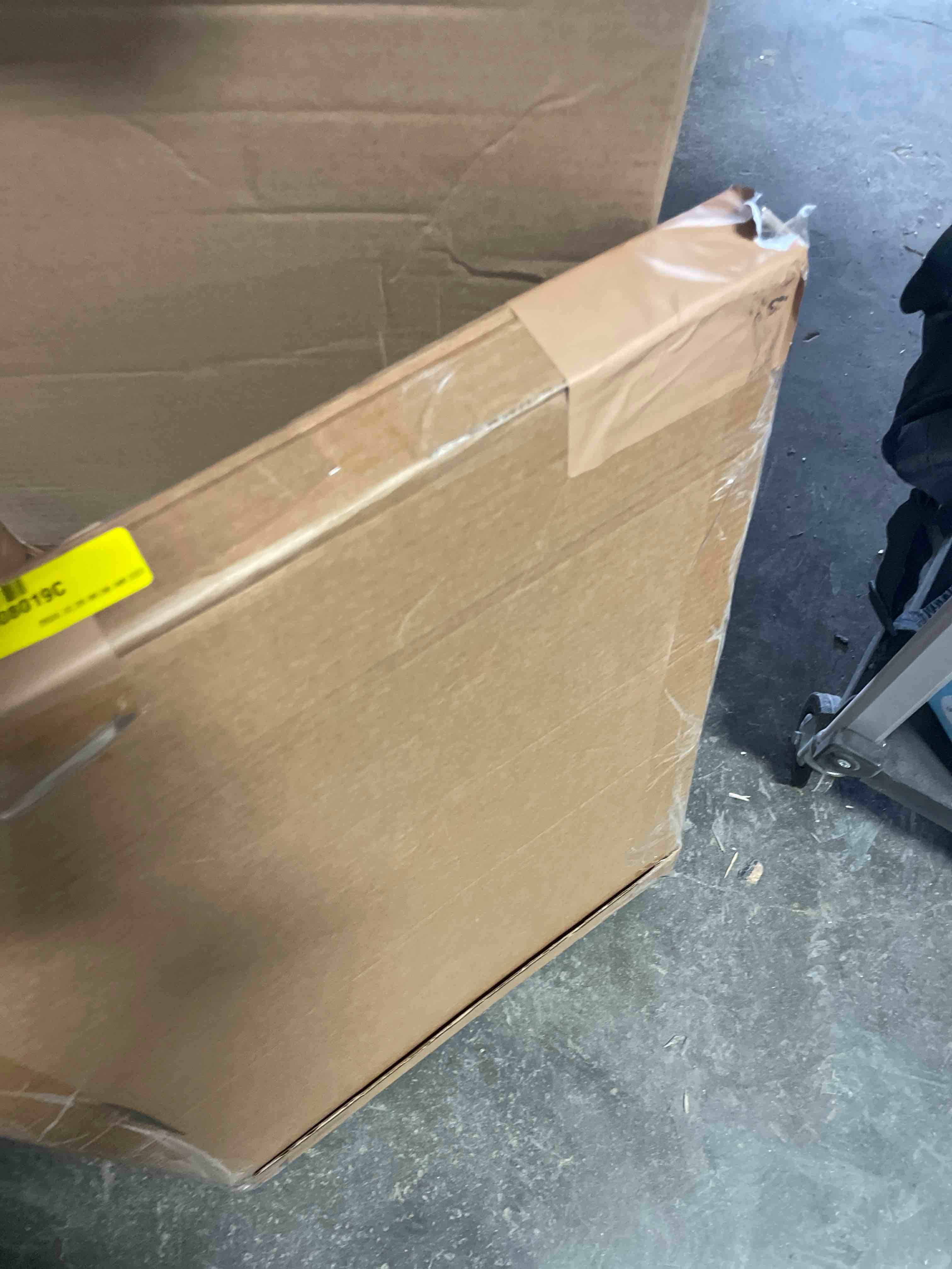 https://s3.amazonaws.com/lotting-images-prod/phillipi/PPE0528413_1737394667468.jpeg