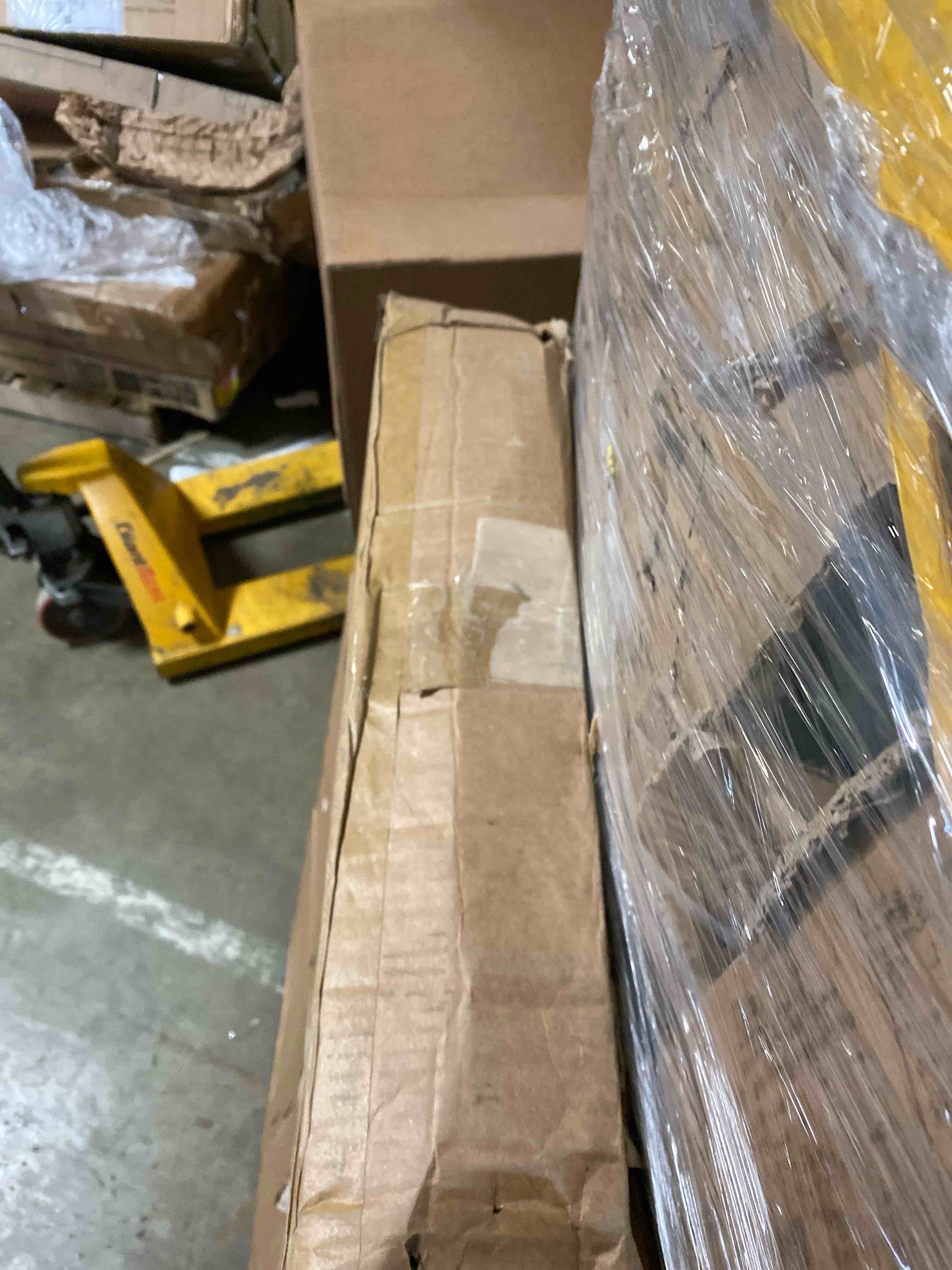 https://s3.amazonaws.com/lotting-images-prod/phillipi/PPE0528801_1737498895407.jpeg