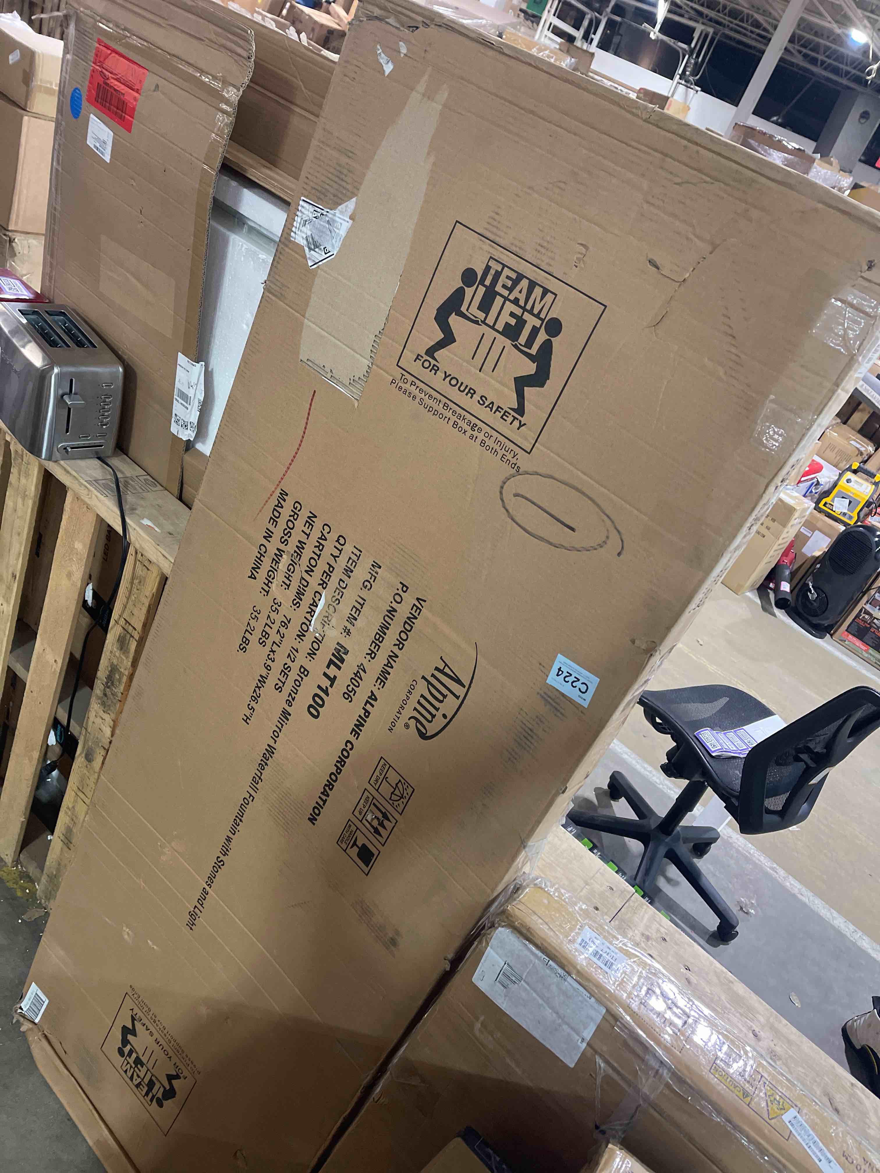 https://s3.amazonaws.com/lotting-images-prod/phillipi/PPE0531240_1737993562625.jpeg