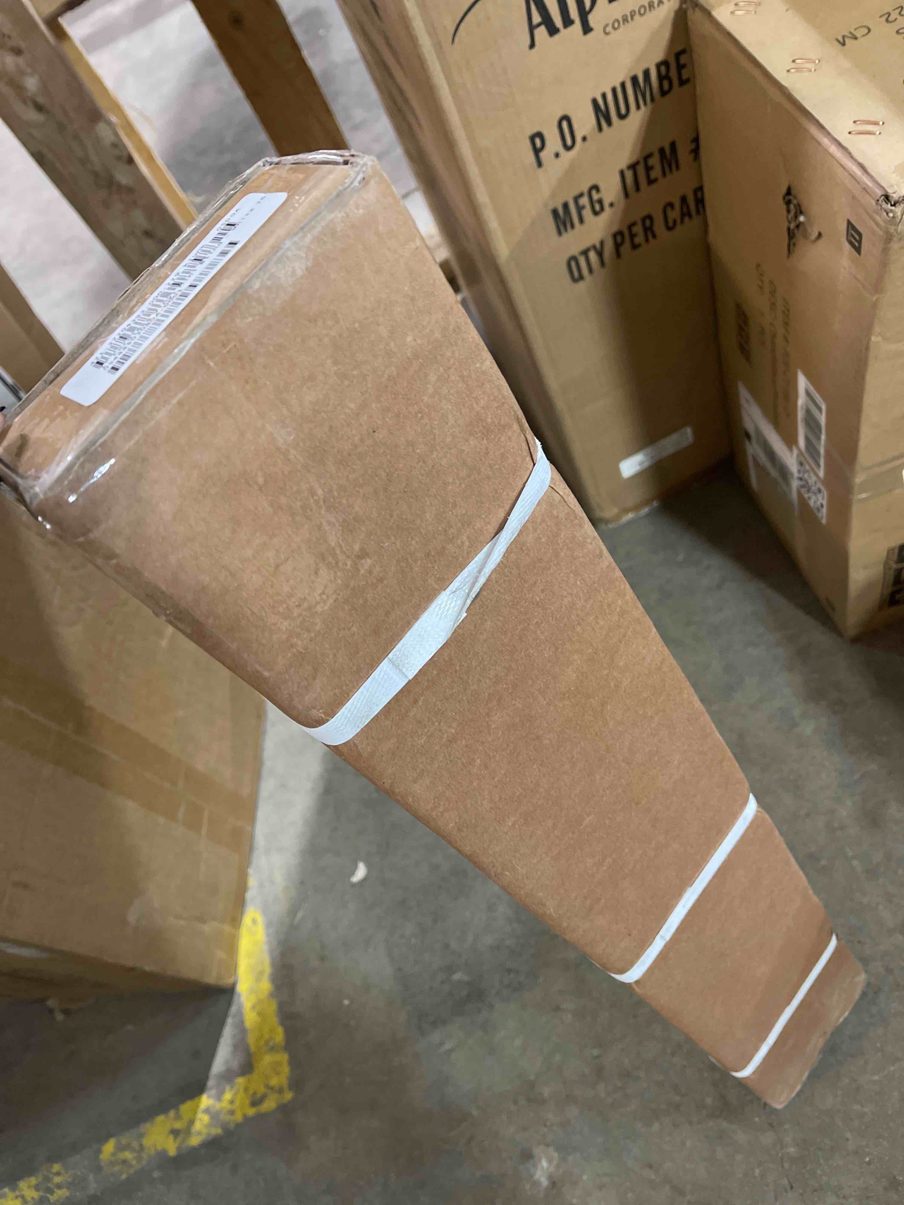 https://s3.amazonaws.com/lotting-images-prod/phillipi/PPE0531263_1737995360344.jpeg