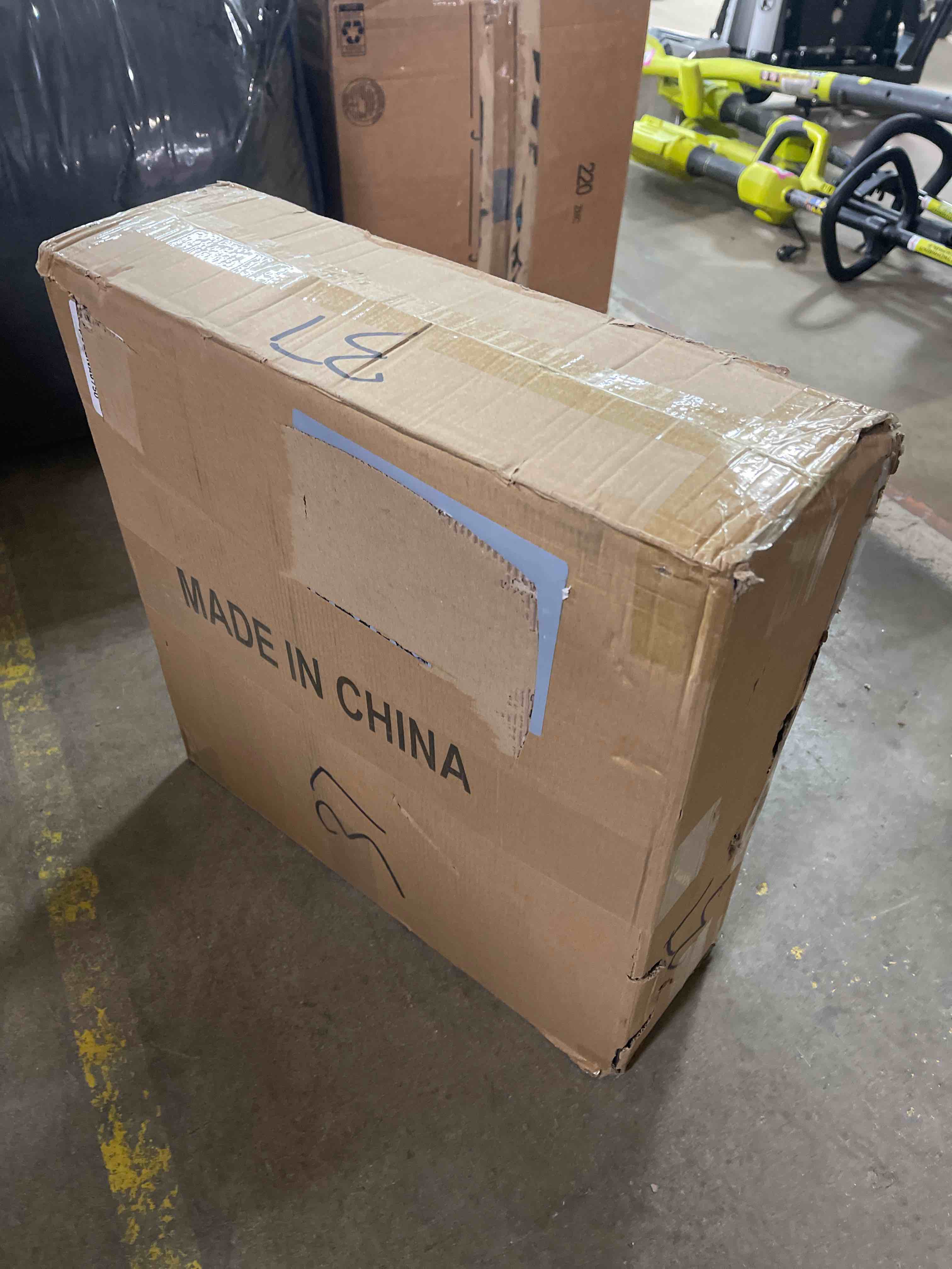 https://s3.amazonaws.com/lotting-images-prod/phillipi/PPE0531289_1737998470715.jpeg