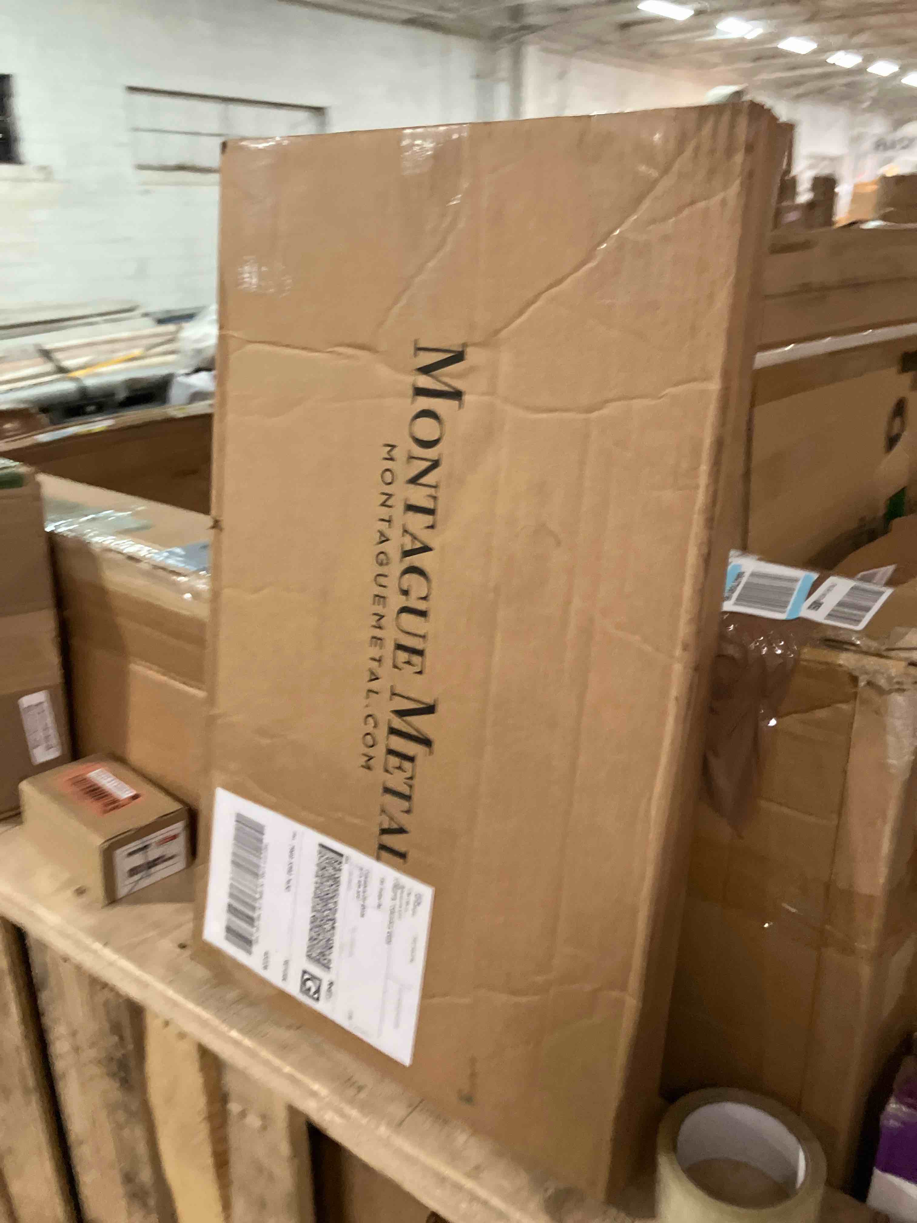 https://s3.amazonaws.com/lotting-images-prod/phillipi/PPE0532077_1730836061054.jpeg