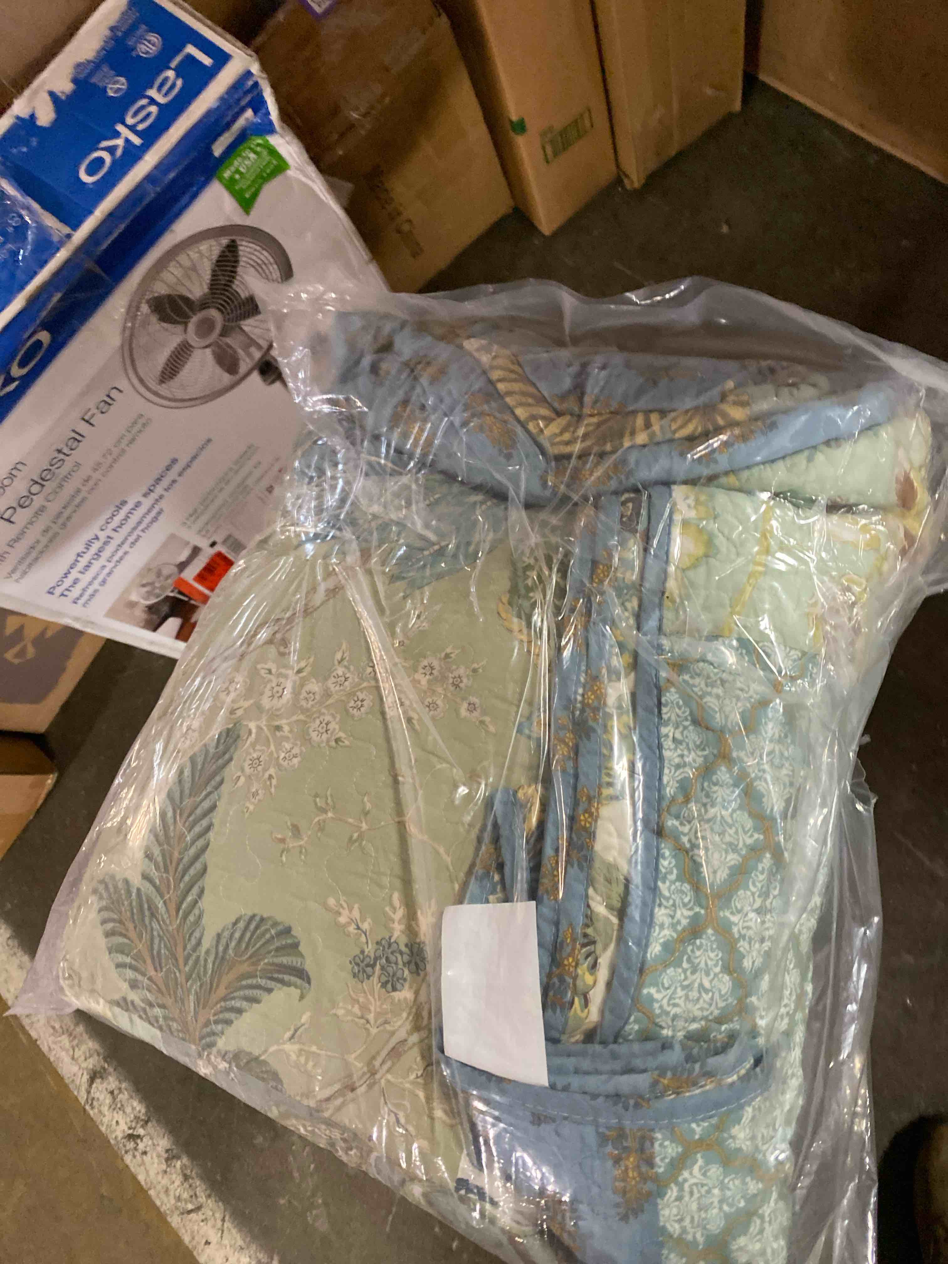 https://s3.amazonaws.com/lotting-images-prod/phillipi/PPE0533477_1730148152773.jpeg