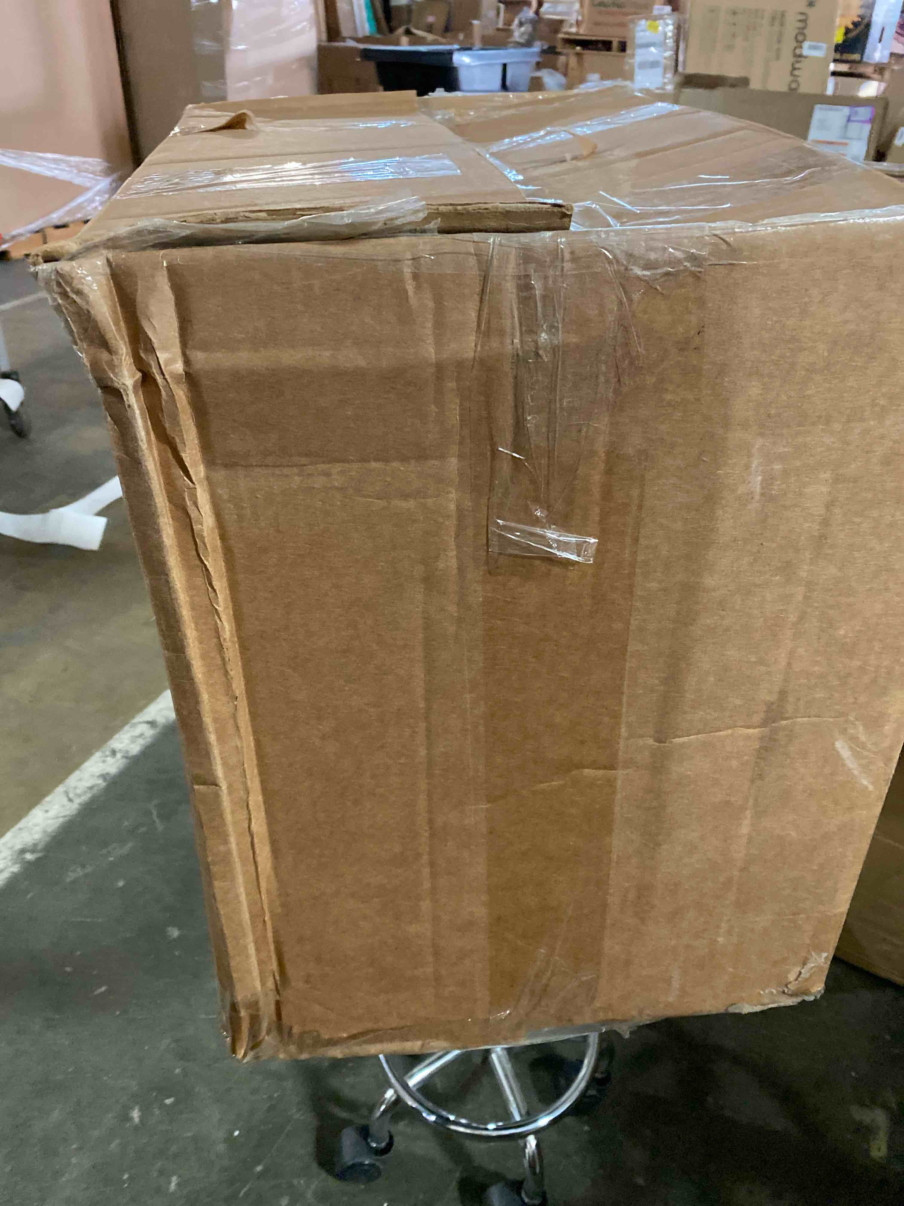 https://s3.amazonaws.com/lotting-images-prod/phillipi/PPE0533482_1730148734064.jpeg