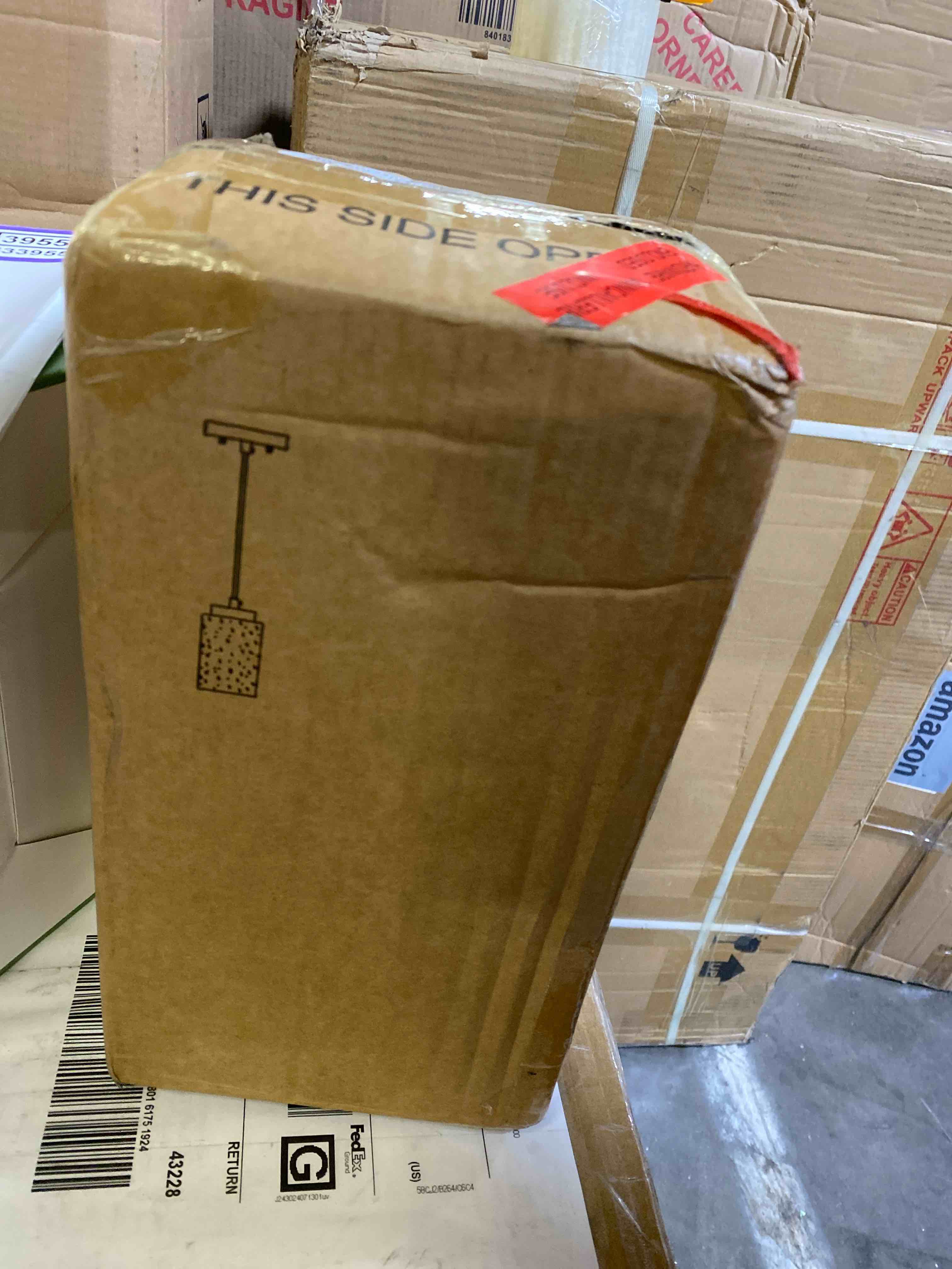https://s3.amazonaws.com/lotting-images-prod/phillipi/PPE0533954_1729890130959.jpeg