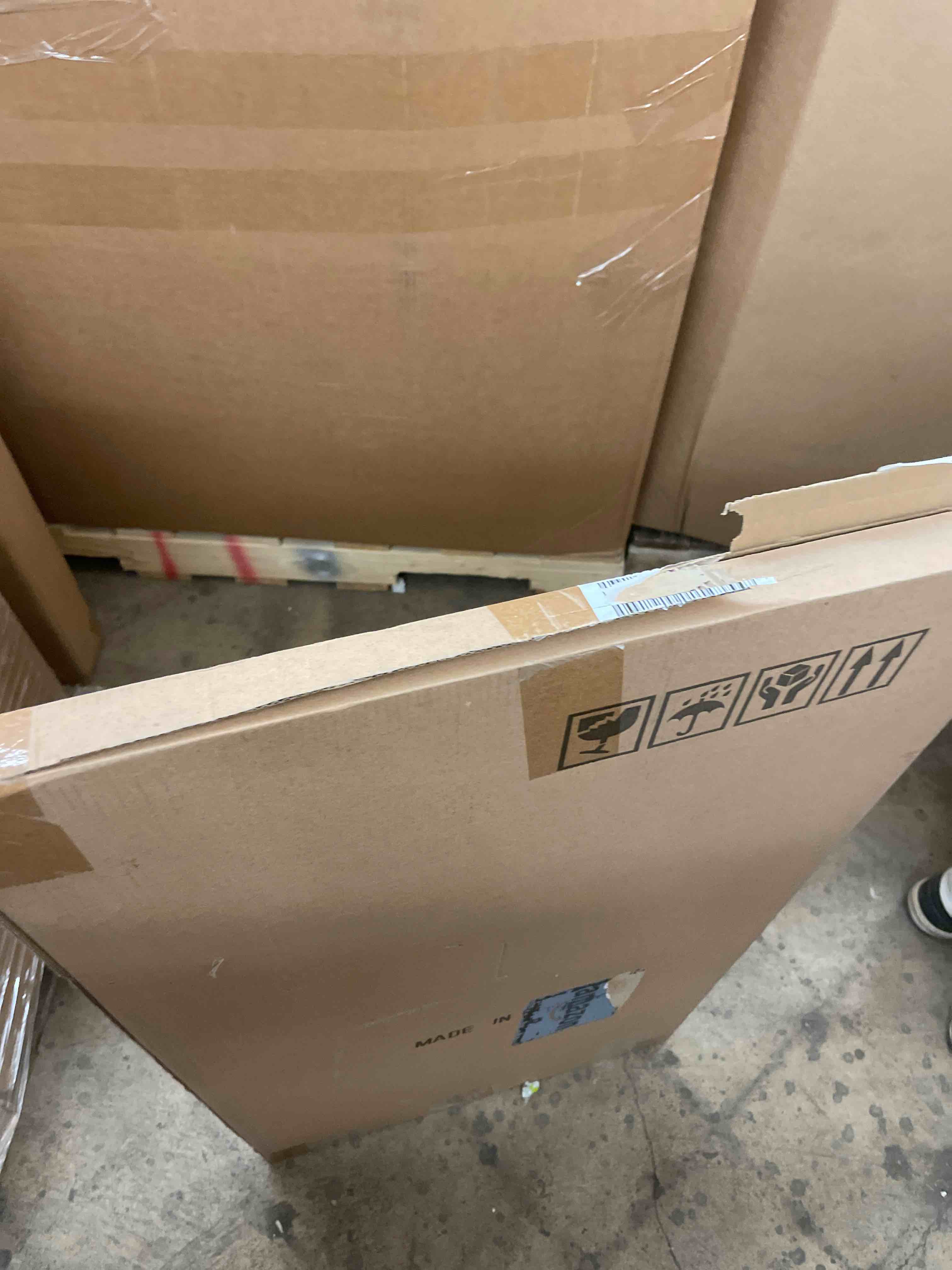 https://s3.amazonaws.com/lotting-images-prod/phillipi/PPE0534031_1737815250637.jpeg