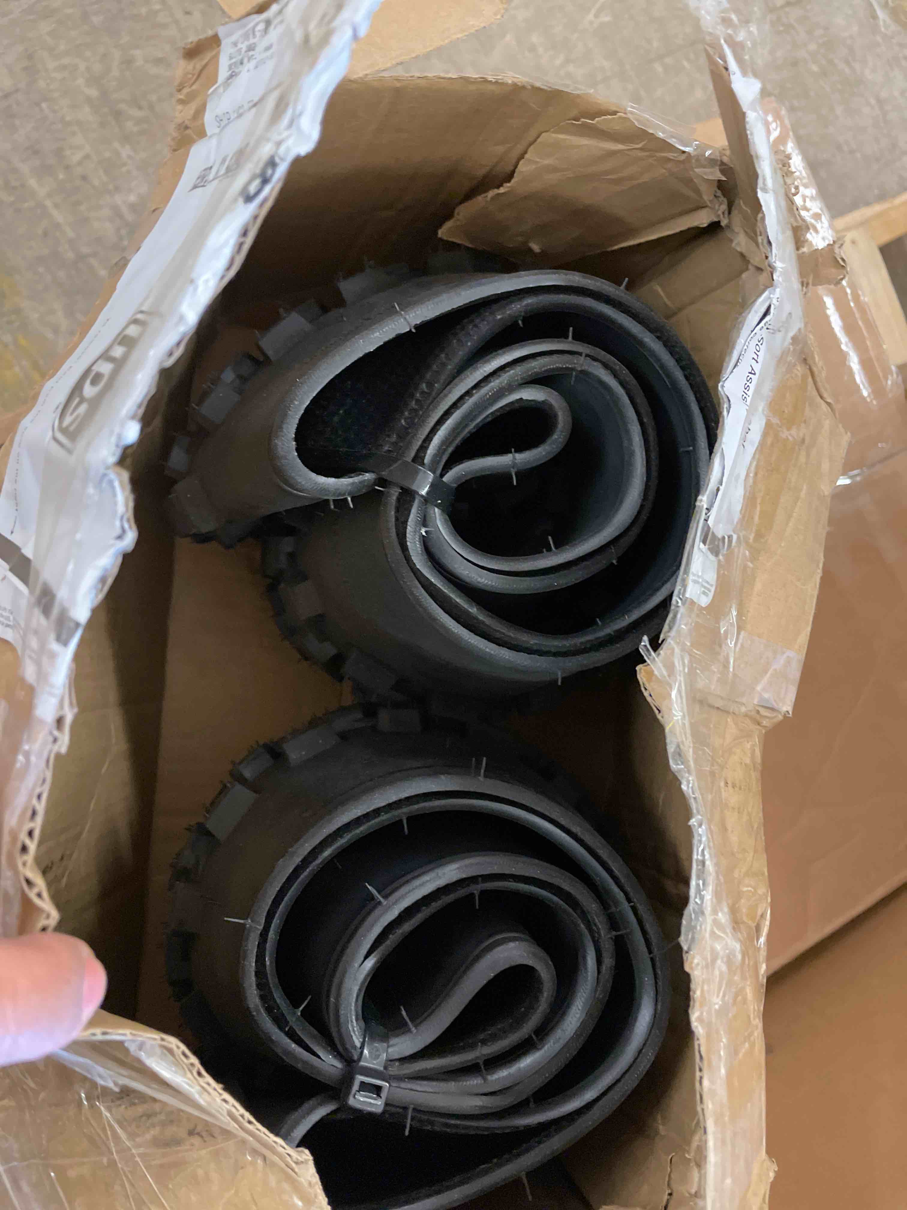 https://s3.amazonaws.com/lotting-images-prod/phillipi/PPE0534279_1737404633158.jpeg