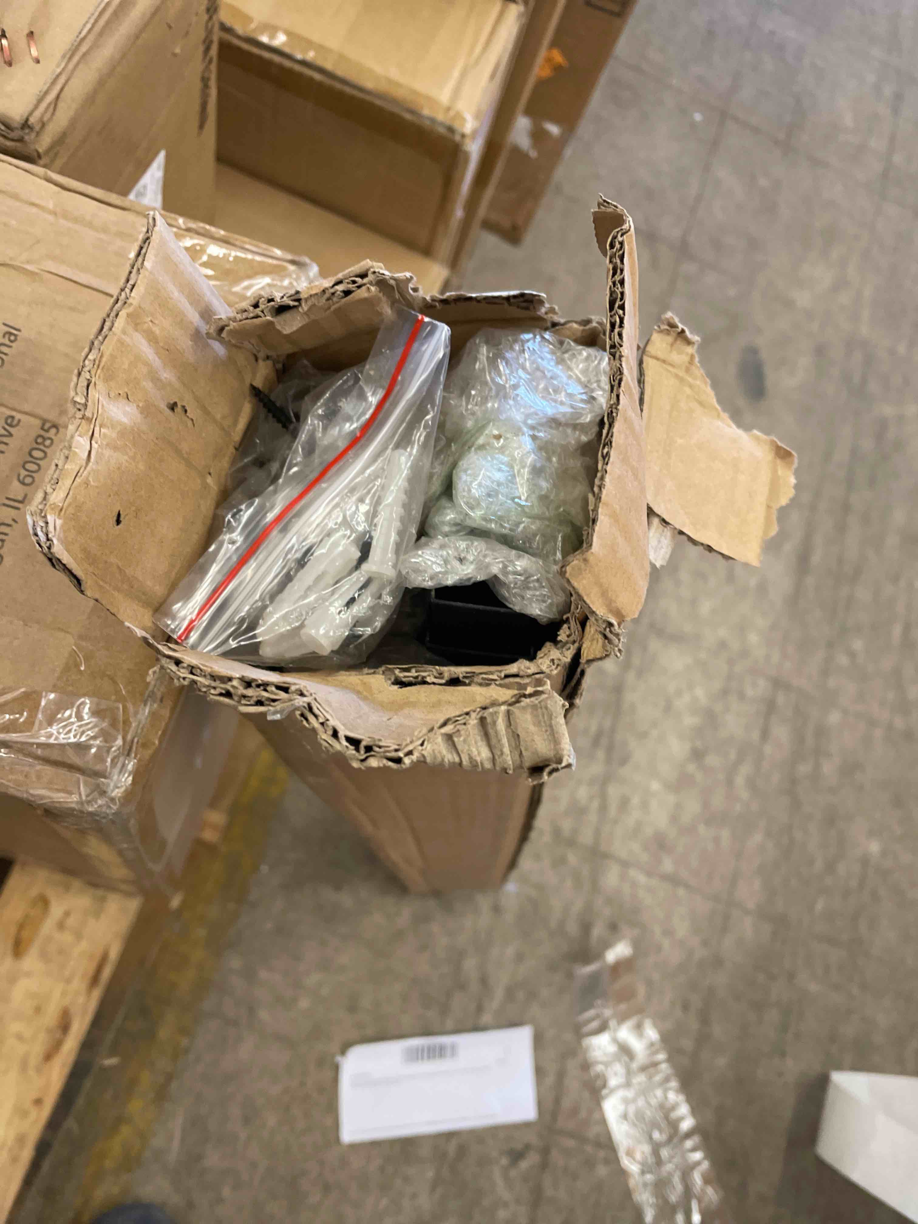 https://s3.amazonaws.com/lotting-images-prod/phillipi/PPE0534281_1737404238456.jpeg