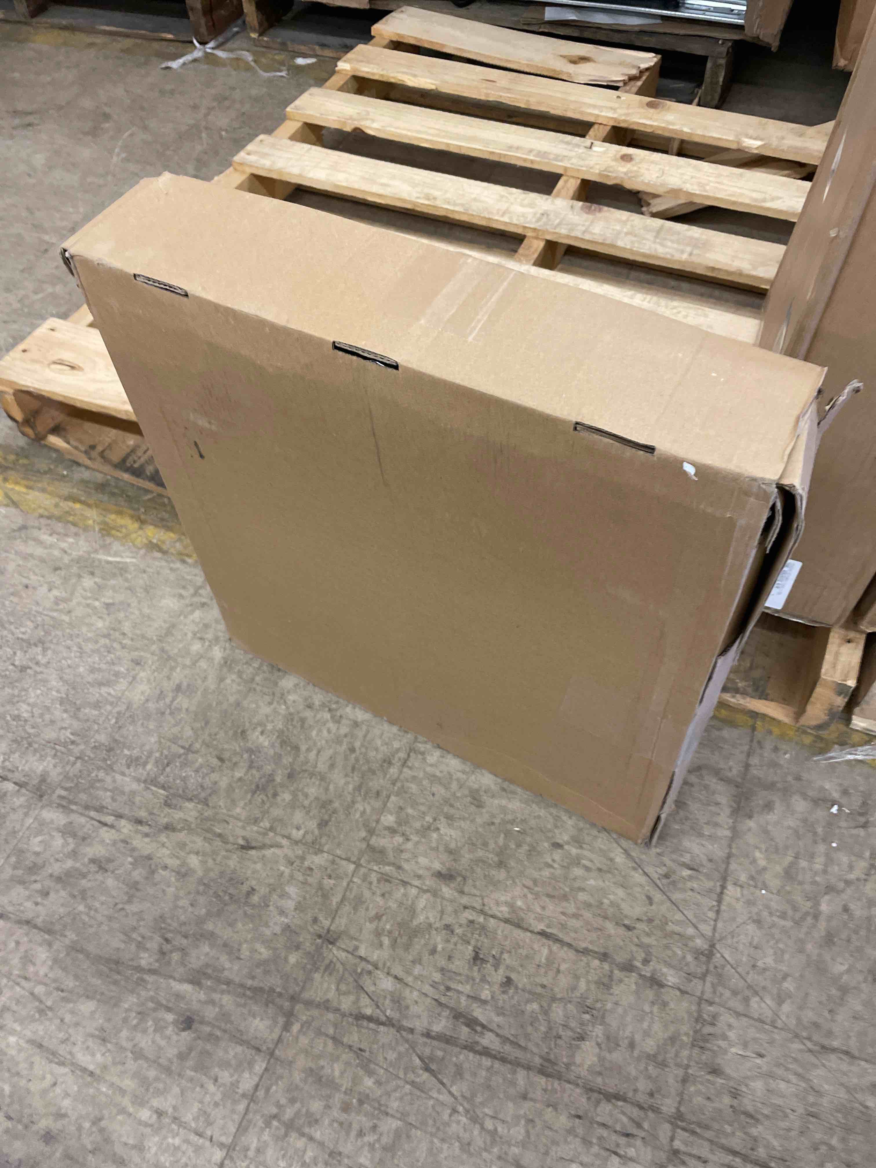 https://s3.amazonaws.com/lotting-images-prod/phillipi/PPE0534298_1737400696461.jpeg