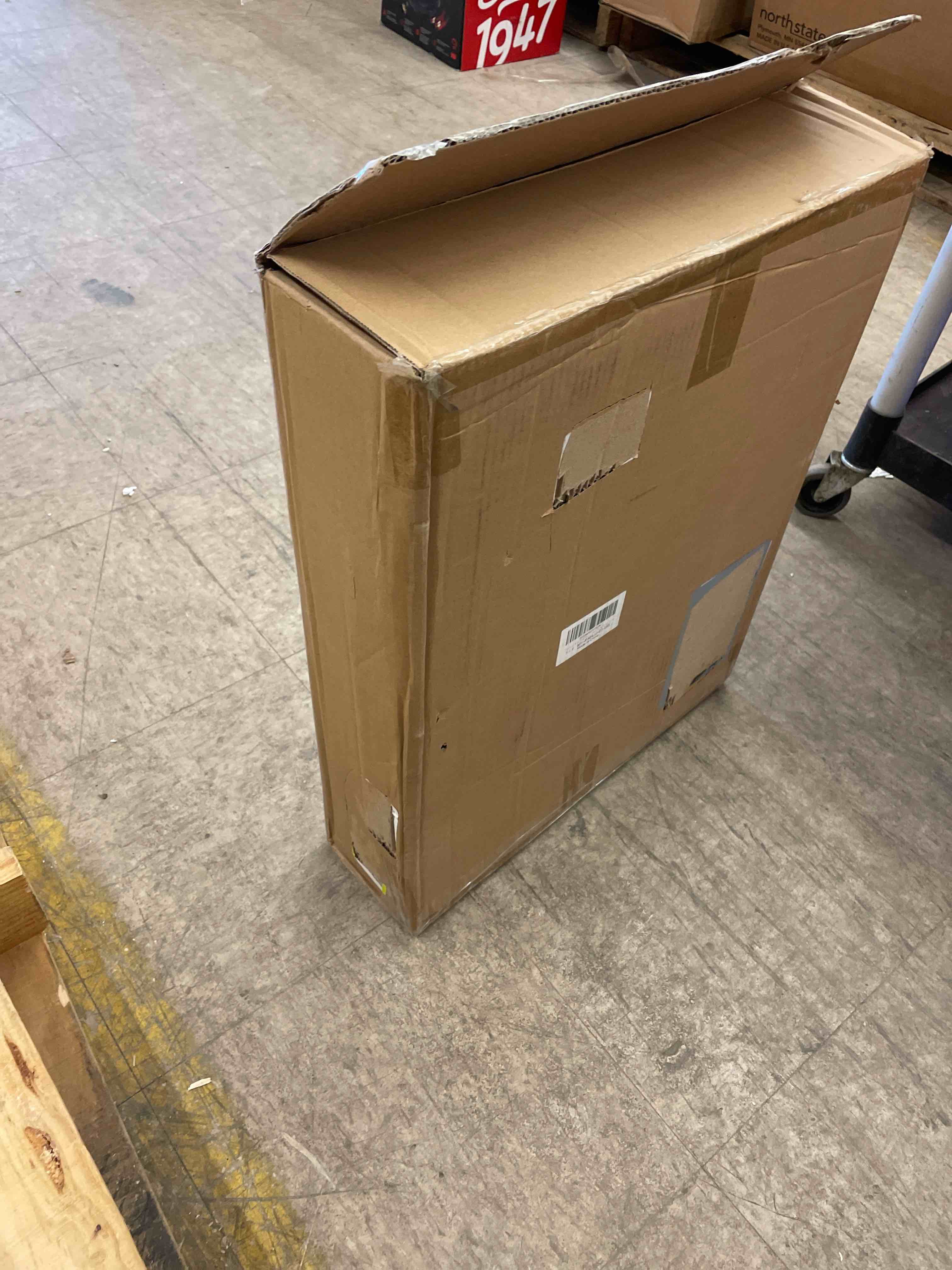 https://s3.amazonaws.com/lotting-images-prod/phillipi/PPE0534299_1737400319655.jpeg