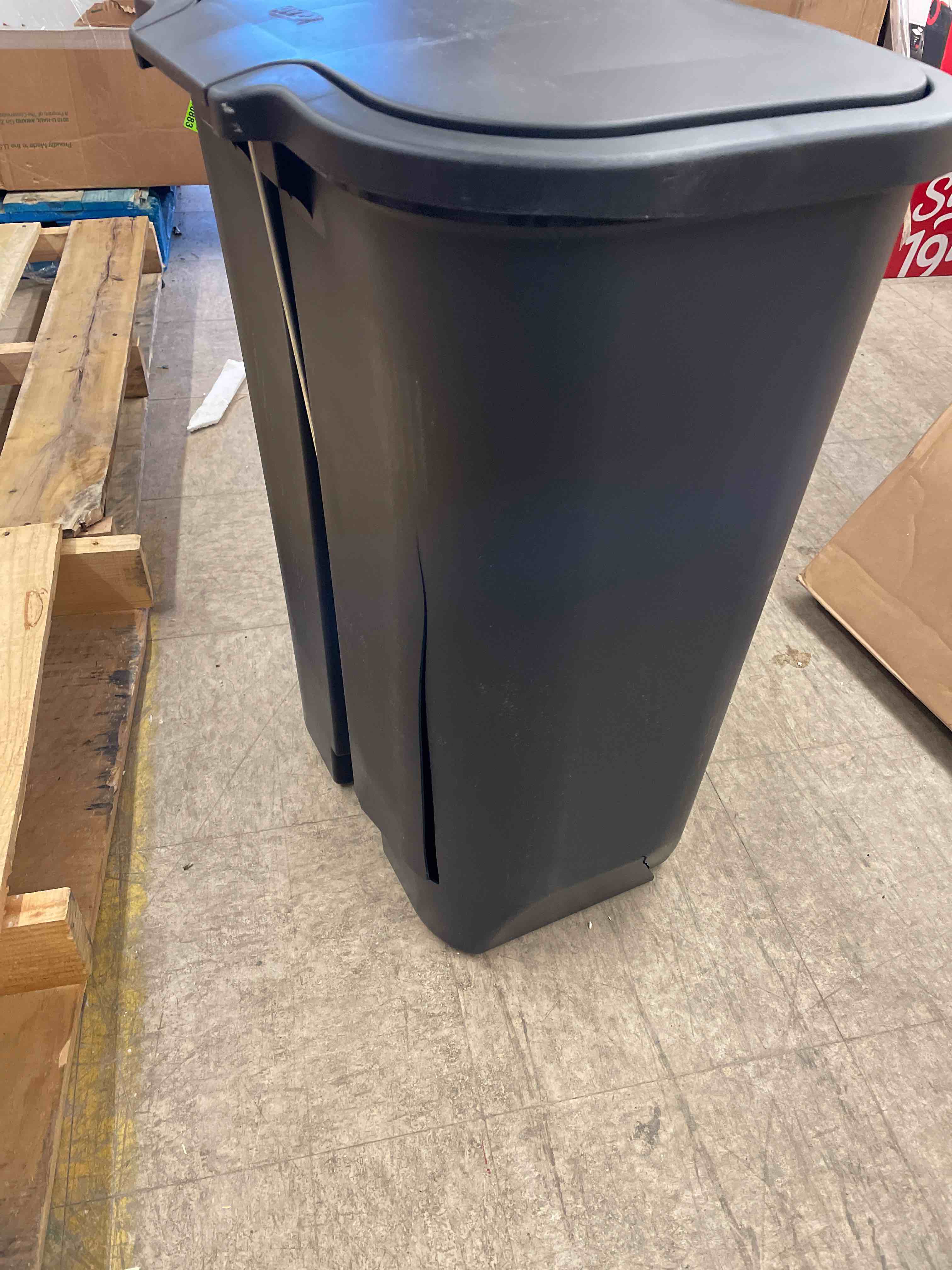 https://s3.amazonaws.com/lotting-images-prod/phillipi/PPE0534312_1737397367756.jpeg
