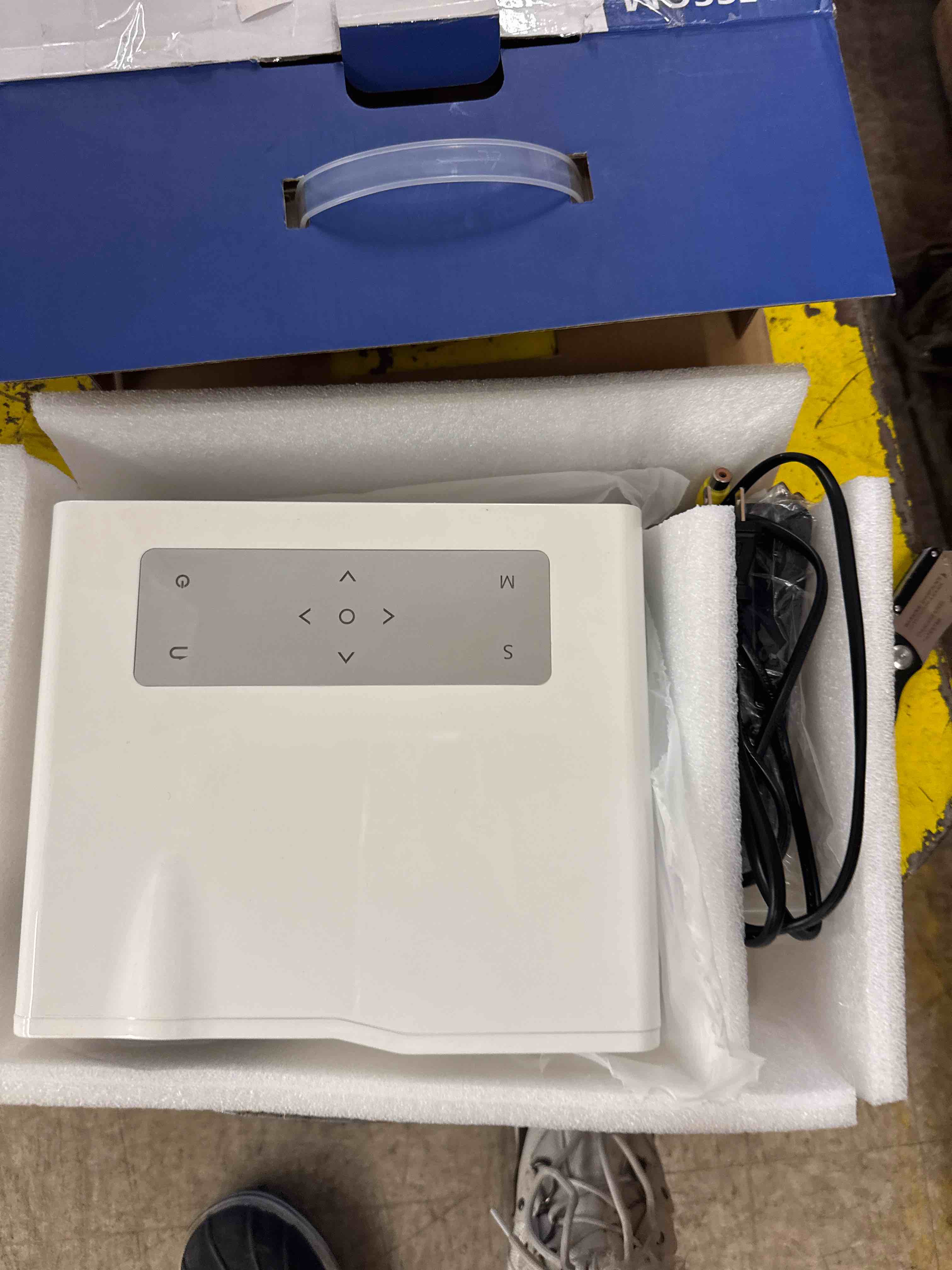 https://s3.amazonaws.com/lotting-images-prod/phillipi/PPE0534736_1736179344543.jpeg