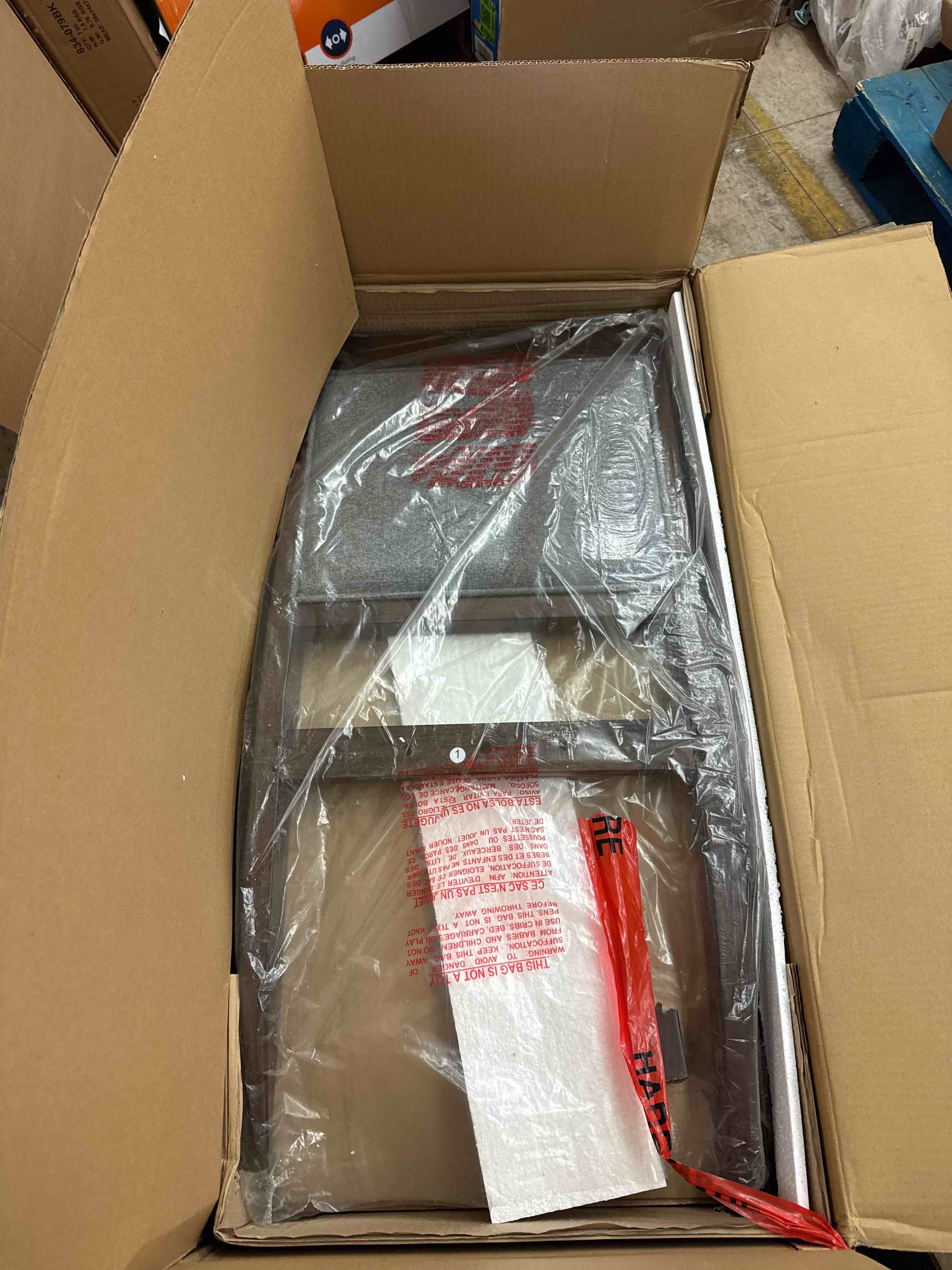 https://s3.amazonaws.com/lotting-images-prod/phillipi/PPE0534737_1736179050527.jpeg