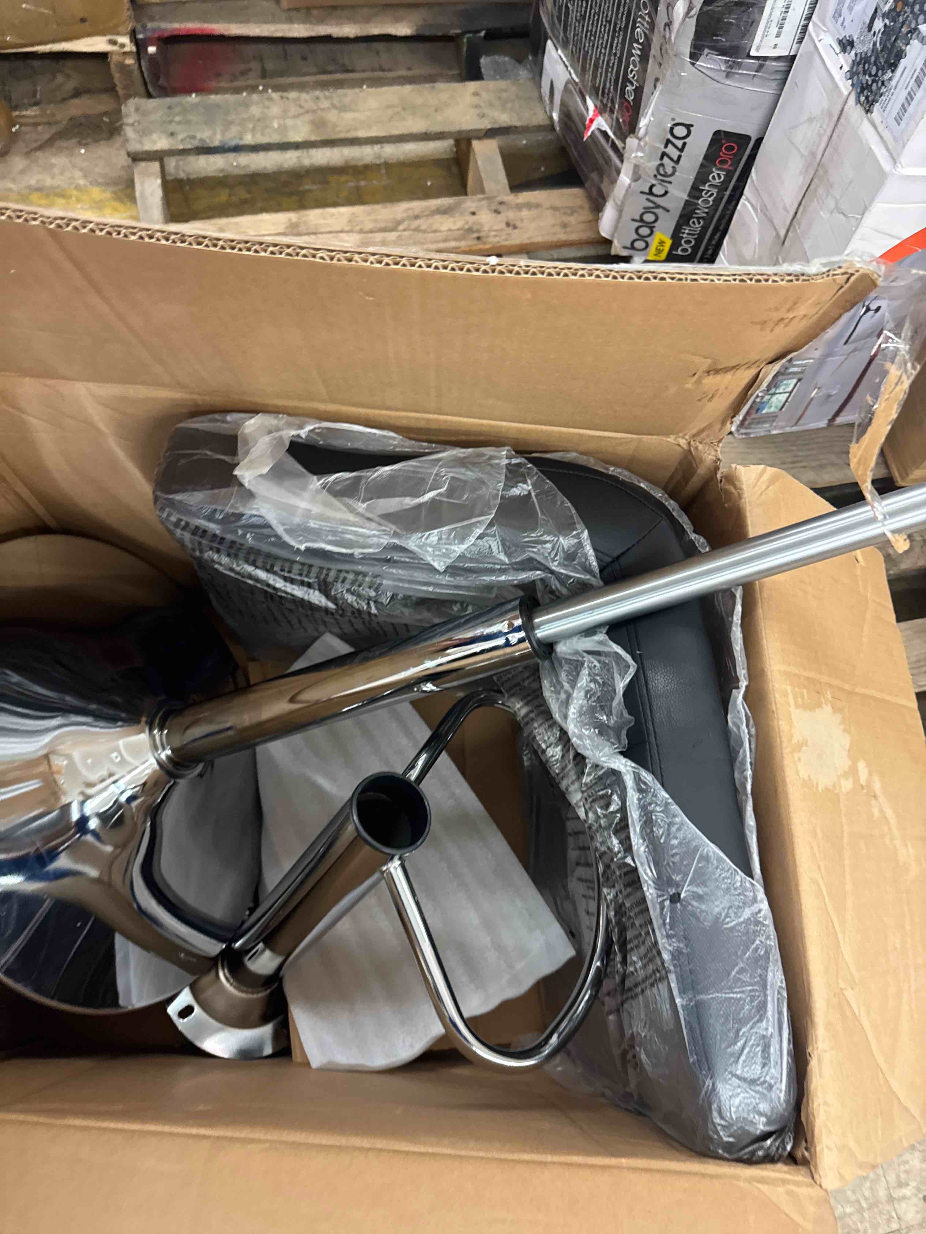 https://s3.amazonaws.com/lotting-images-prod/phillipi/PPE0535039_1735313169033.jpeg