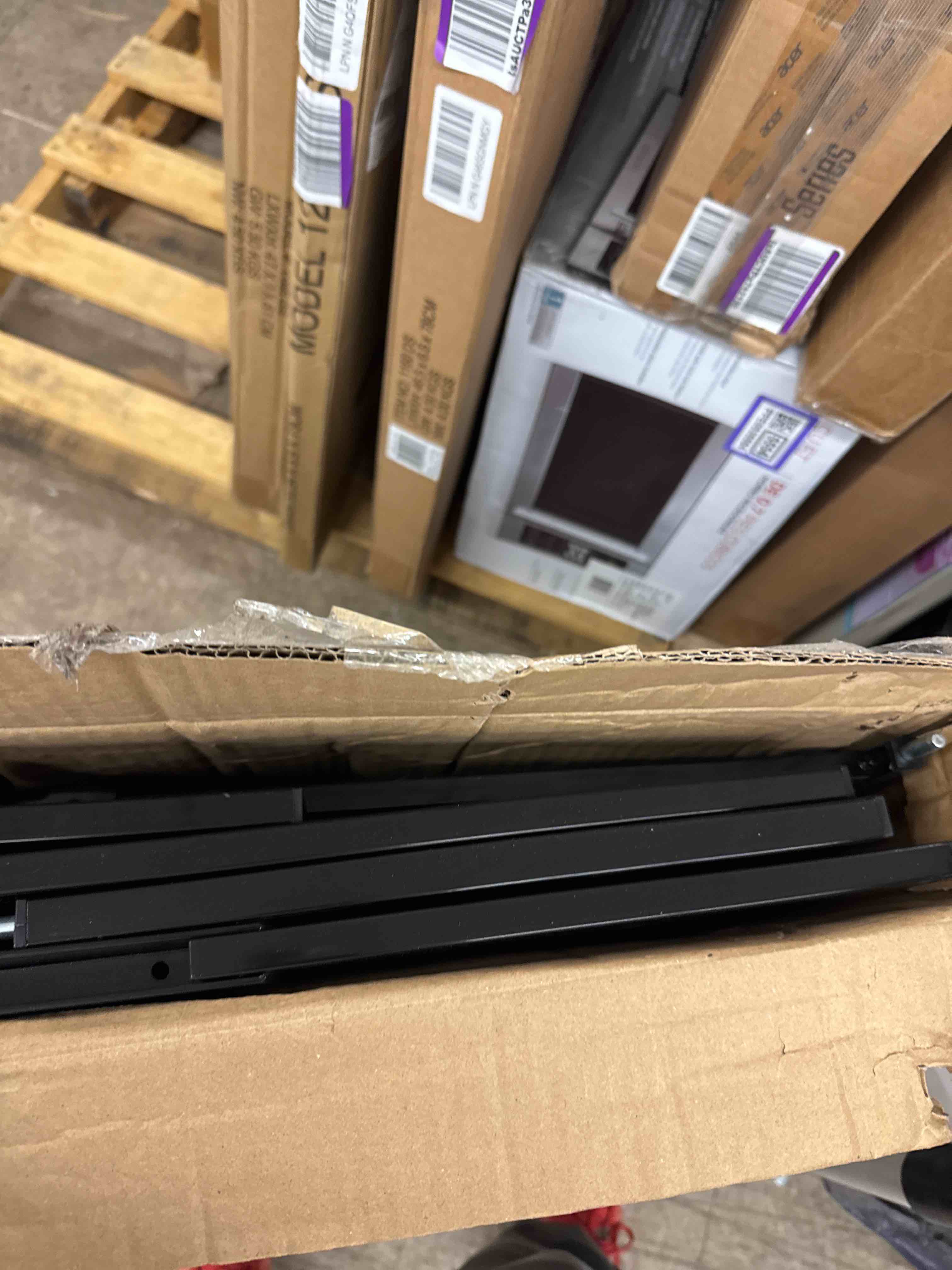 https://s3.amazonaws.com/lotting-images-prod/phillipi/PPE0535539_1733844724106.jpeg