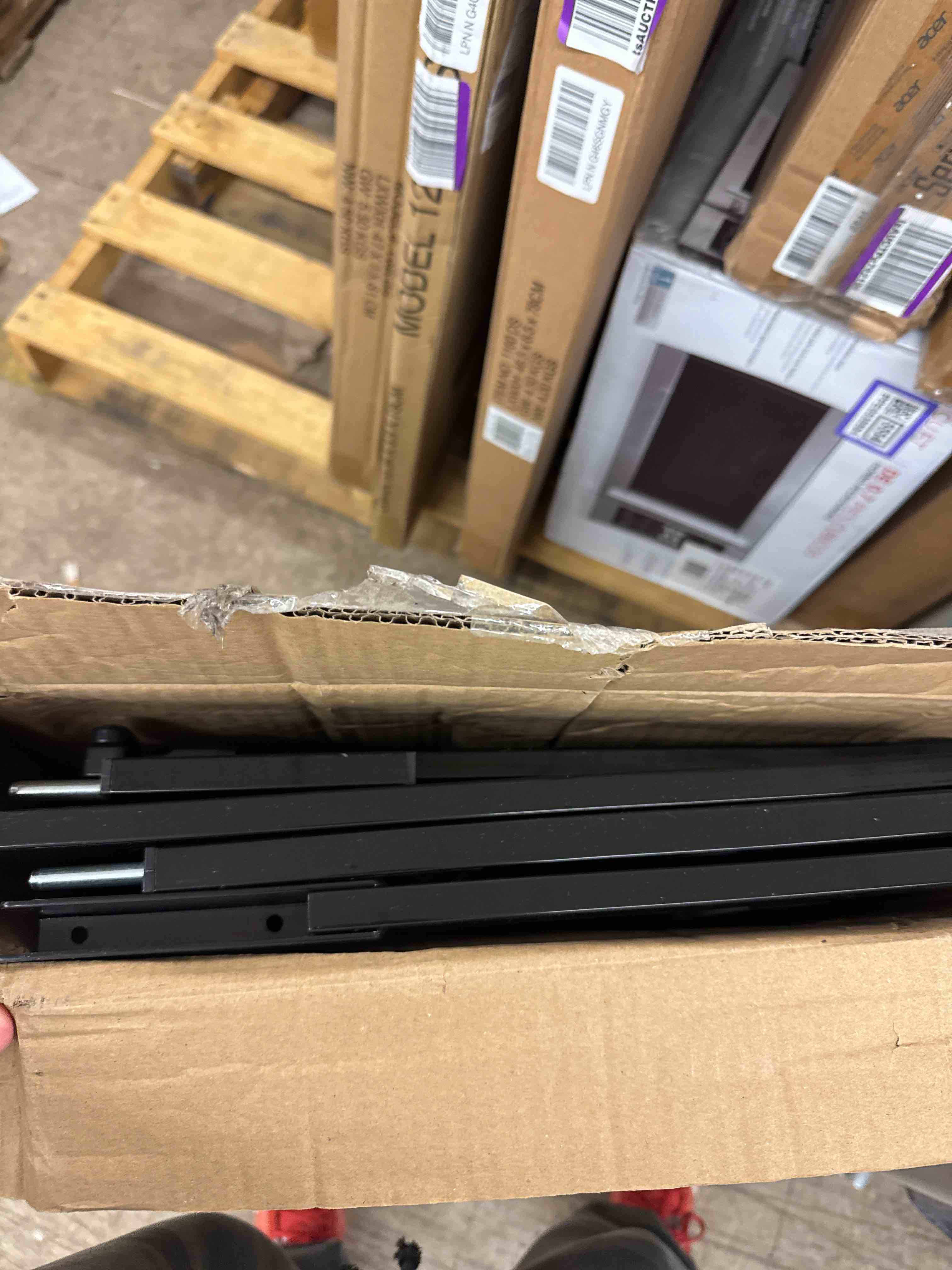 https://s3.amazonaws.com/lotting-images-prod/phillipi/PPE0535539_1733844724935.jpeg