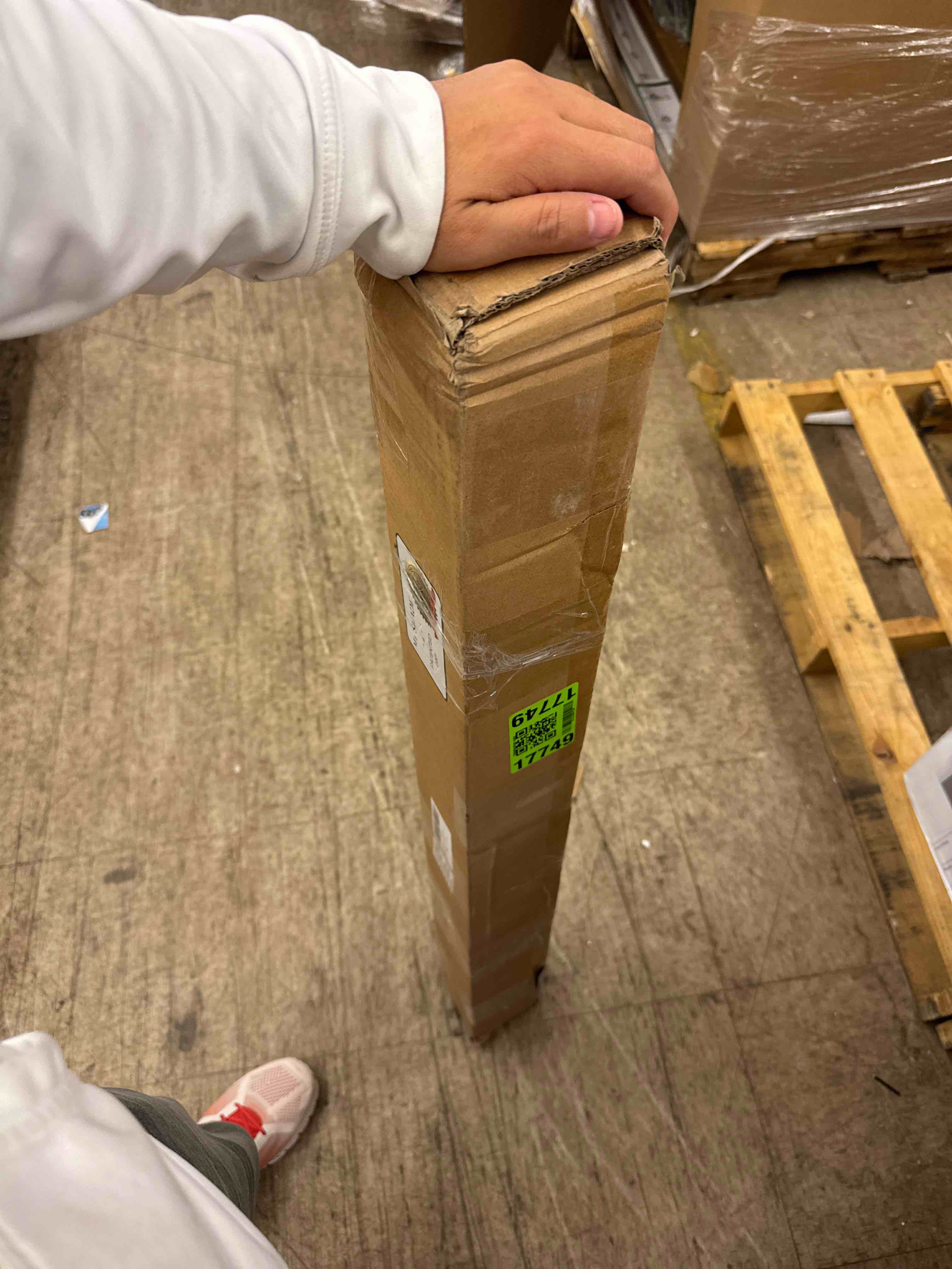 https://s3.amazonaws.com/lotting-images-prod/phillipi/PPE0535548_1733843624587.jpeg