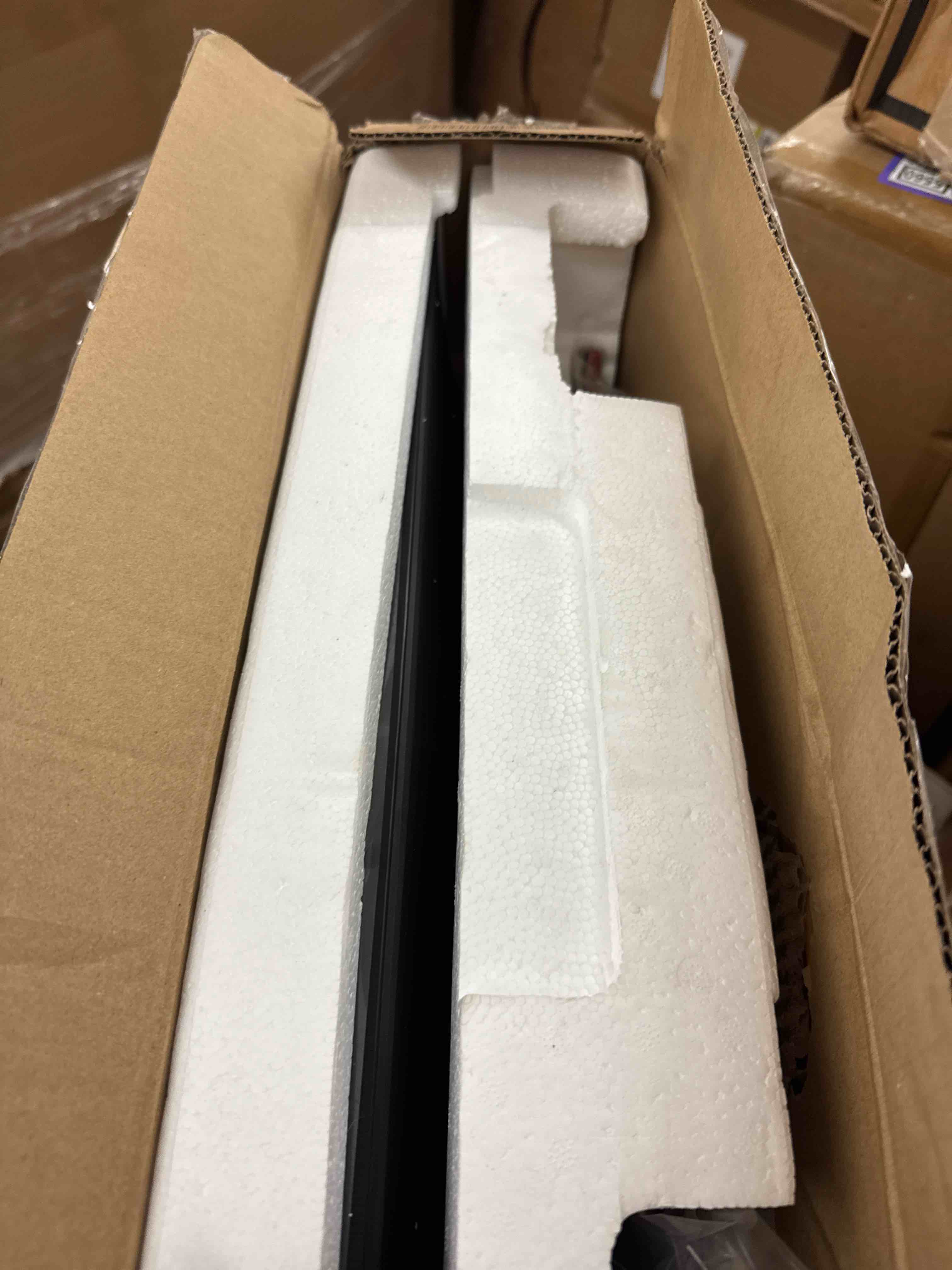 https://s3.amazonaws.com/lotting-images-prod/phillipi/PPE0535550_1733843417900.jpeg