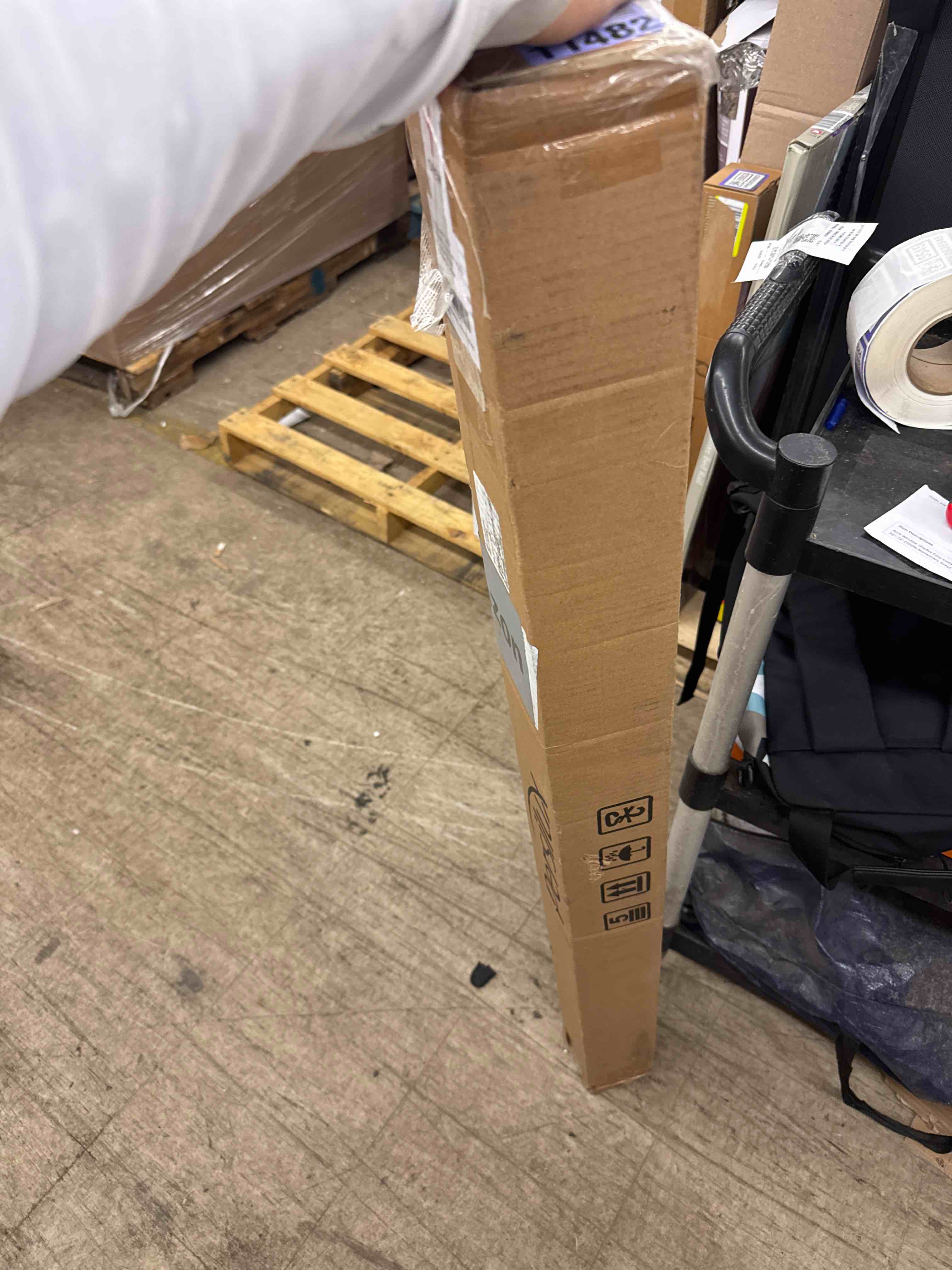 https://s3.amazonaws.com/lotting-images-prod/phillipi/PPE0535552_1733842839854.jpeg