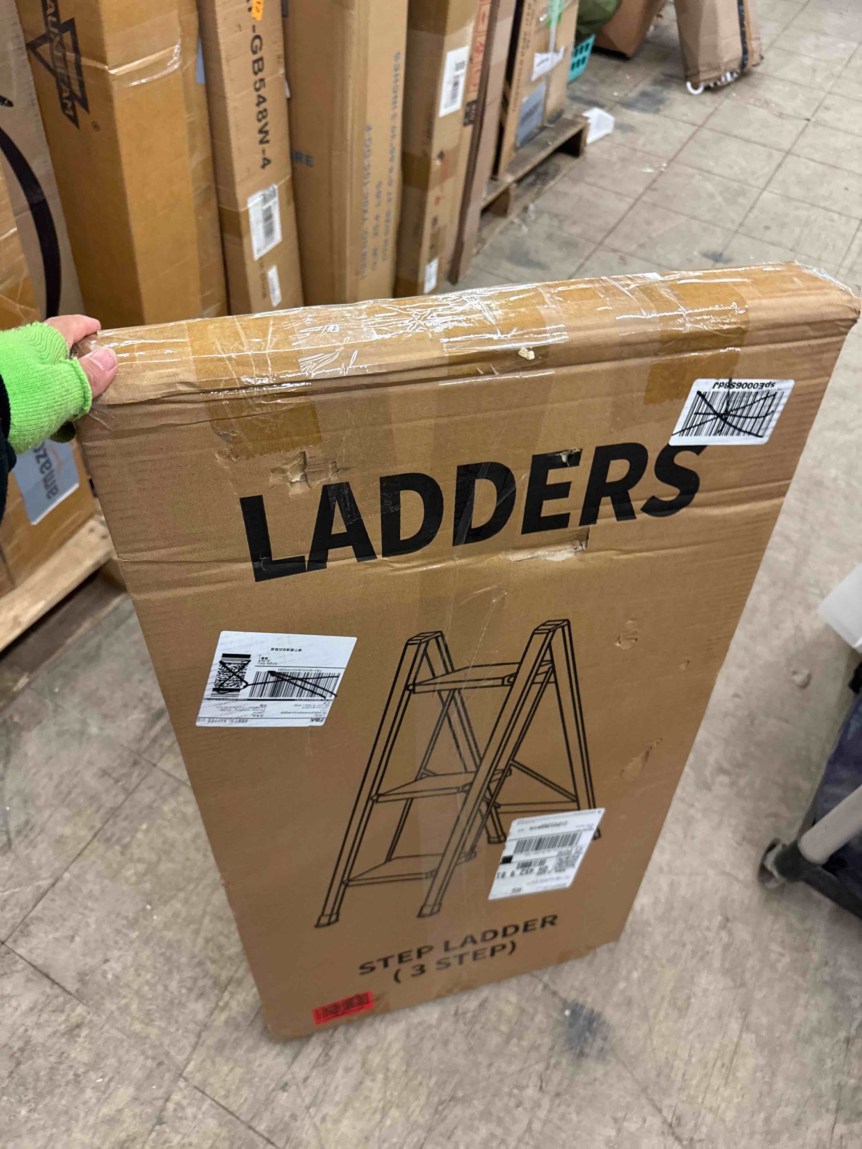 https://s3.amazonaws.com/lotting-images-prod/phillipi/PPE0535722_1732724811263.jpeg