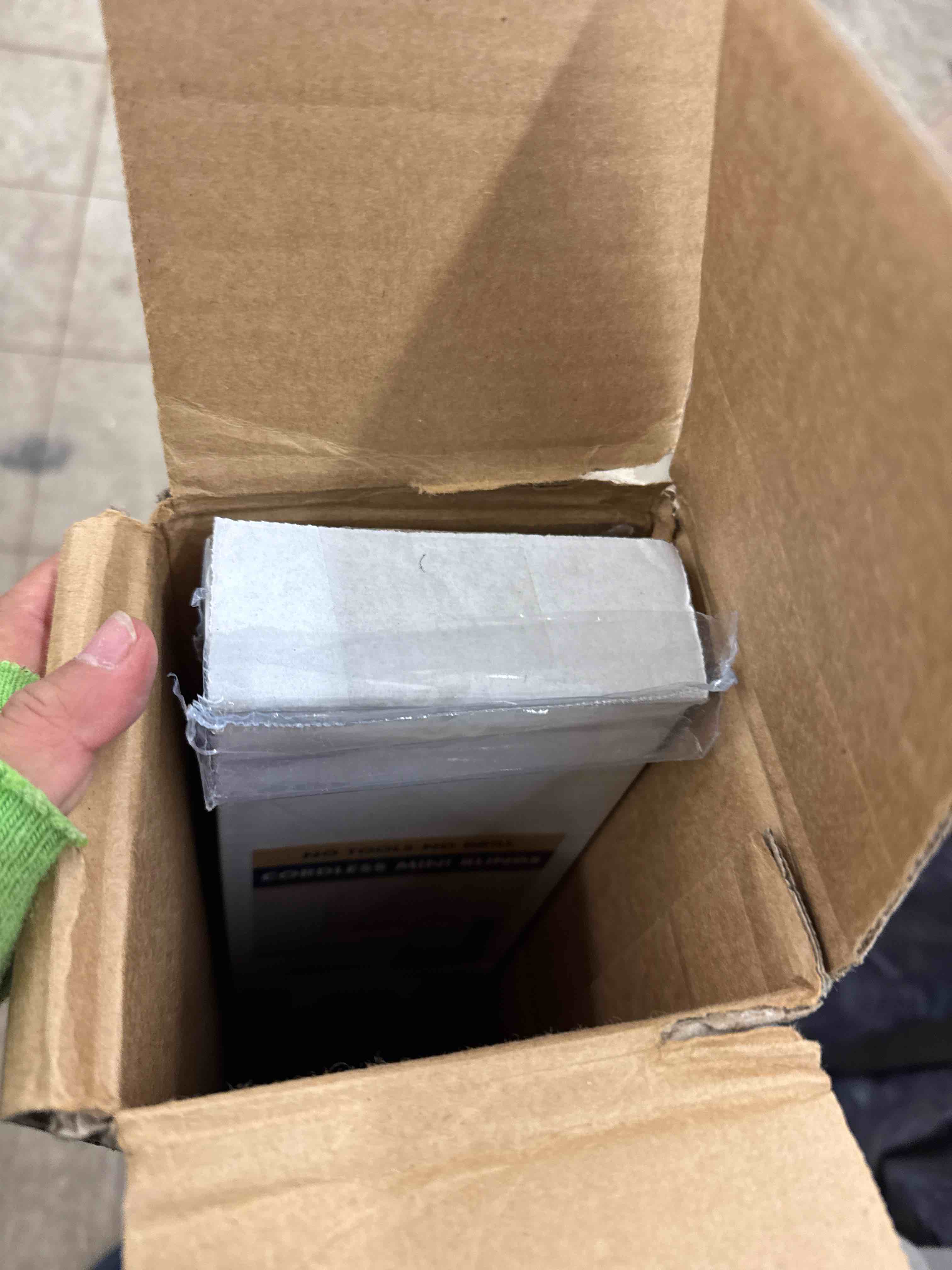 https://s3.amazonaws.com/lotting-images-prod/phillipi/PPE0535728_1732723580844.jpeg