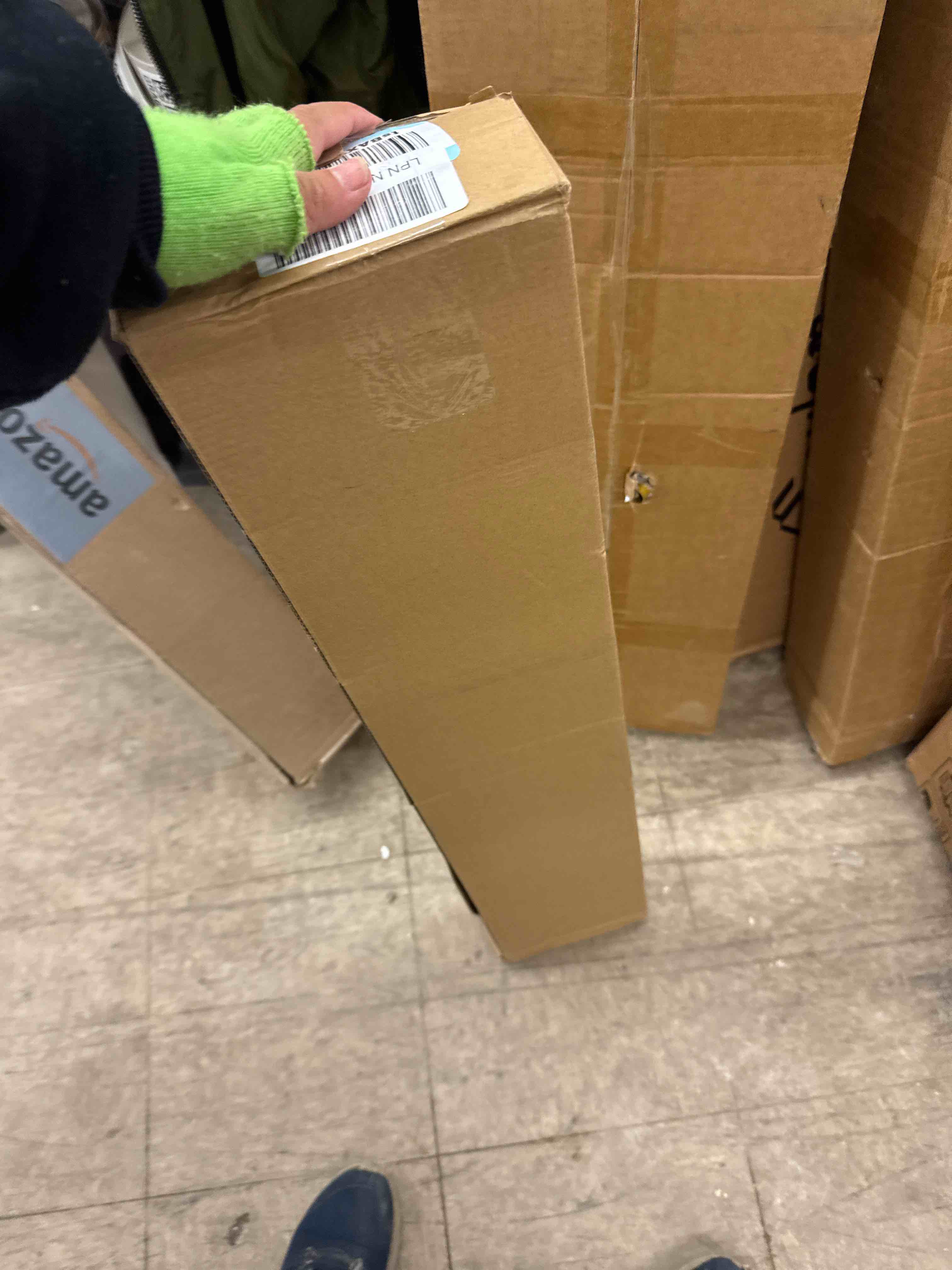 https://s3.amazonaws.com/lotting-images-prod/phillipi/PPE0535740_1732721813941.jpeg