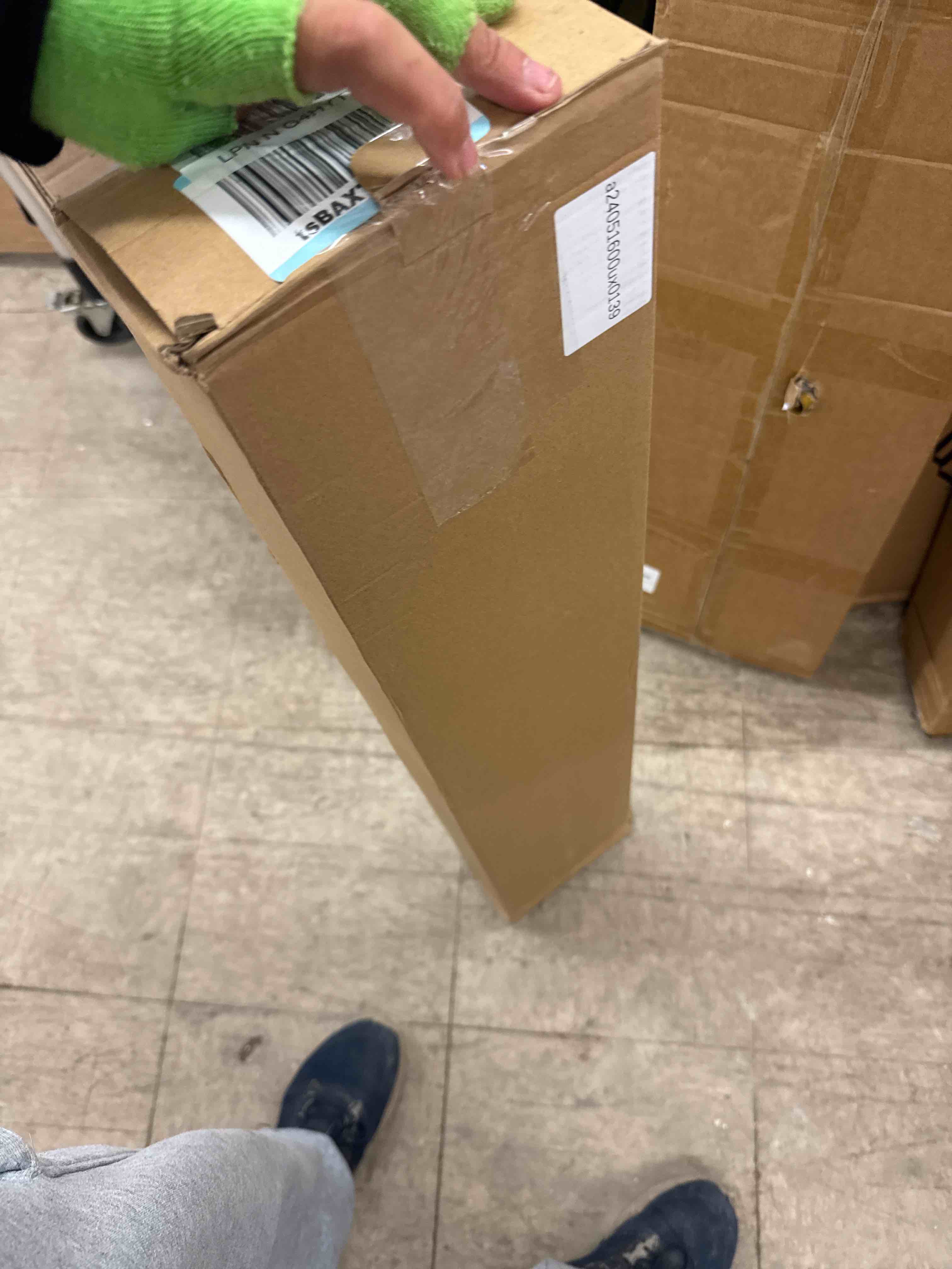 https://s3.amazonaws.com/lotting-images-prod/phillipi/PPE0535740_1732721815844.jpeg