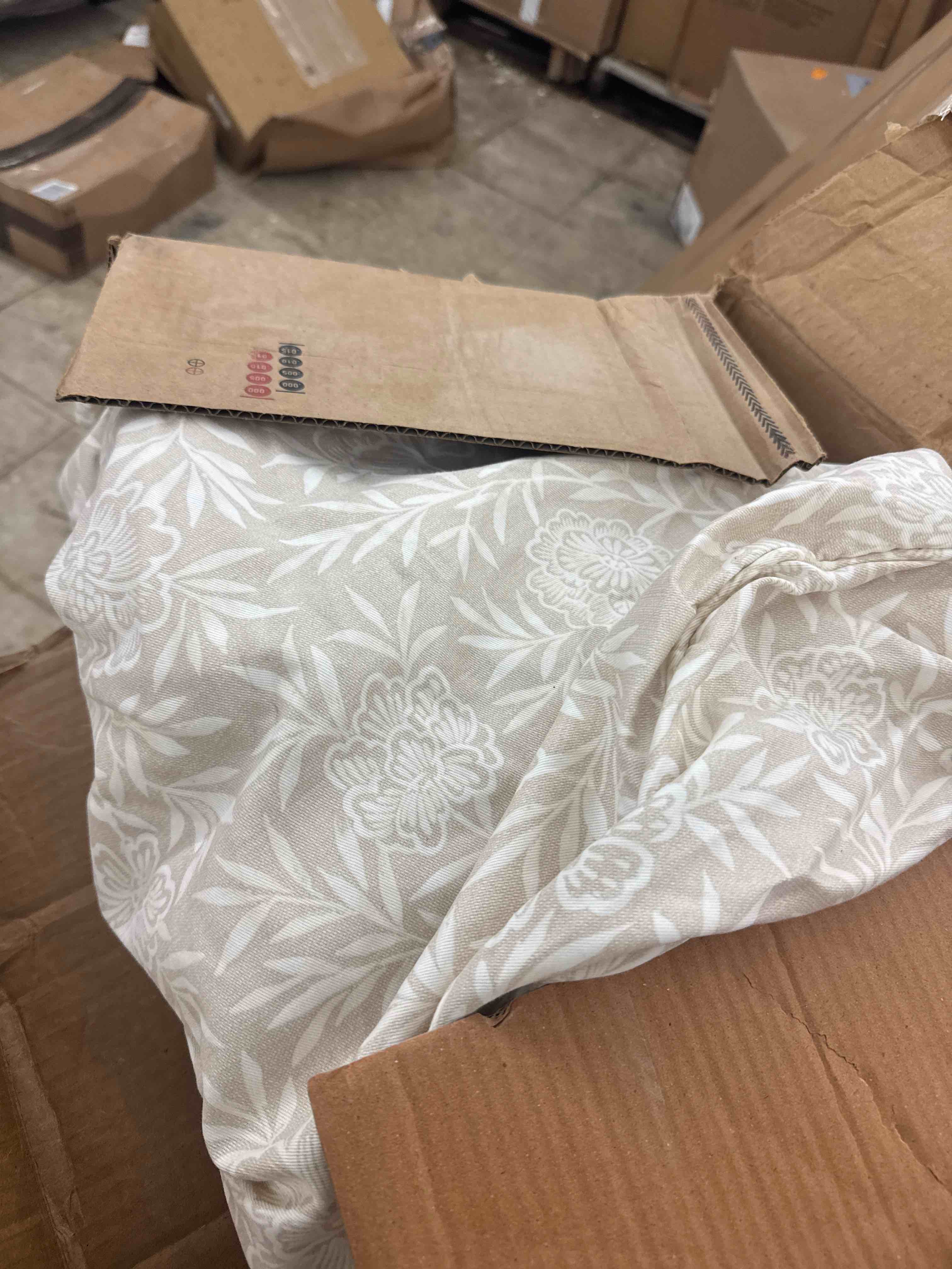 https://s3.amazonaws.com/lotting-images-prod/phillipi/PPE0535764_1732718119849.jpeg