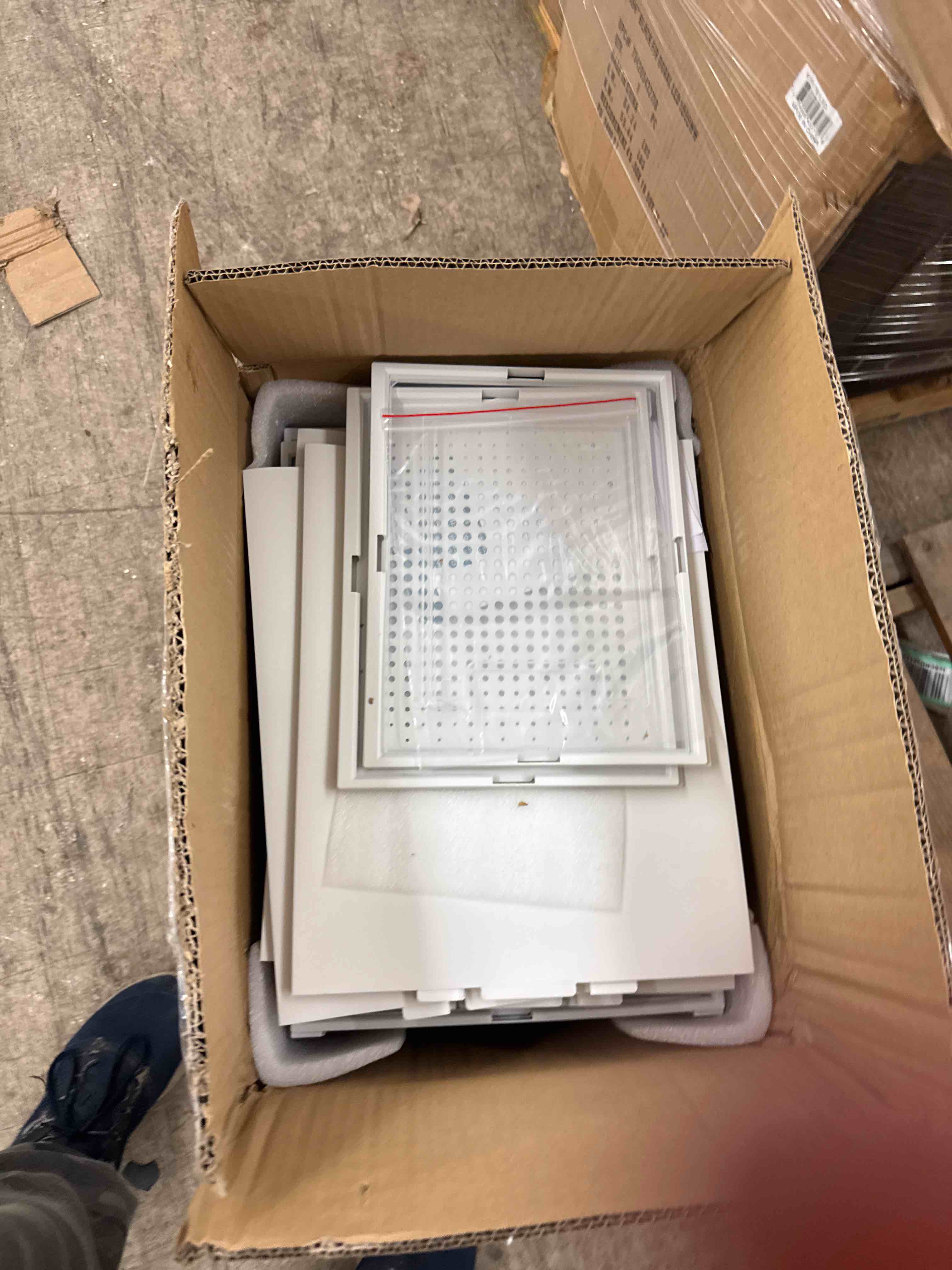https://s3.amazonaws.com/lotting-images-prod/phillipi/PPE0535777_1732552220685.jpeg