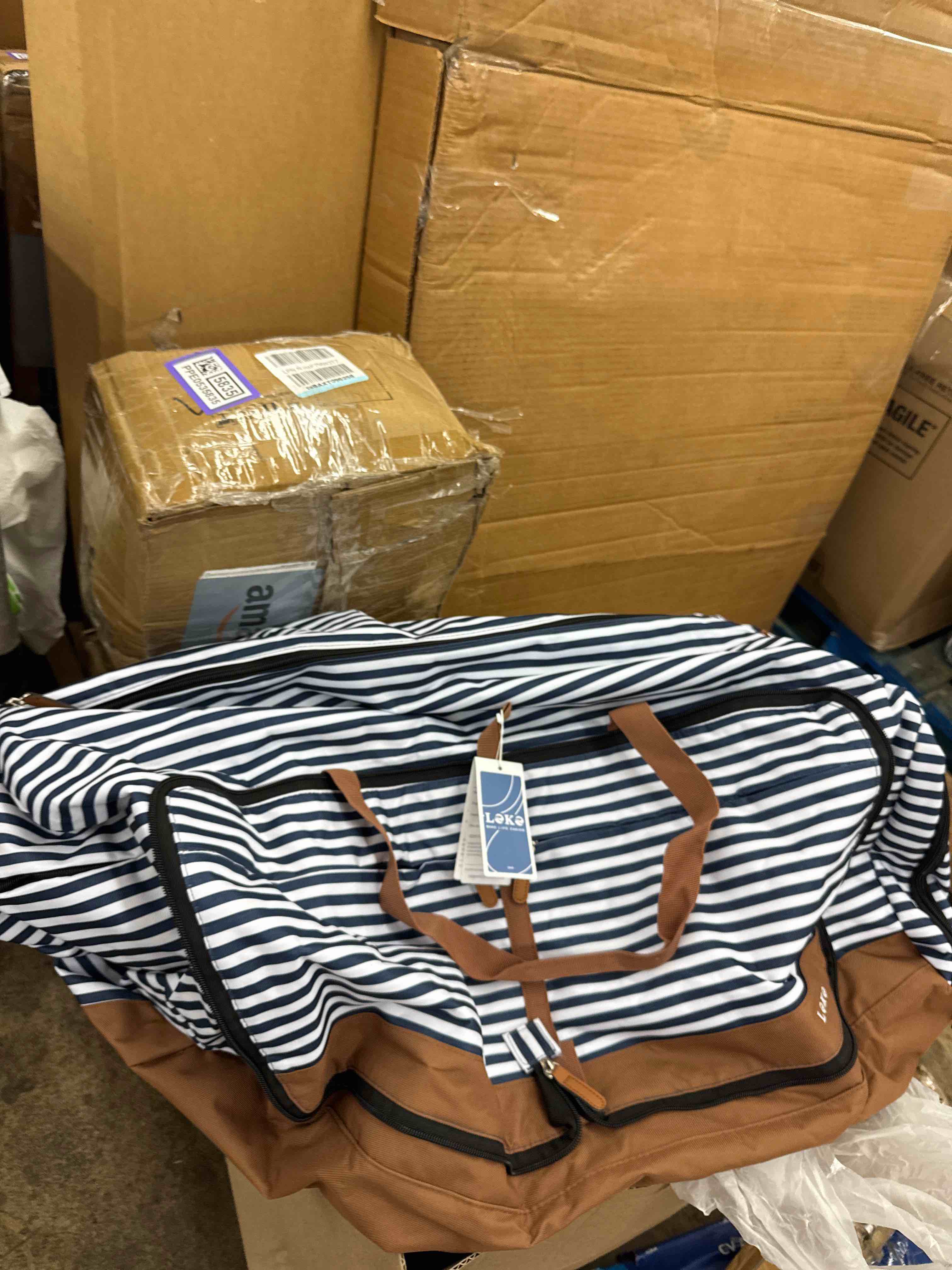 https://s3.amazonaws.com/lotting-images-prod/phillipi/PPE0535834_1732220383189.jpeg