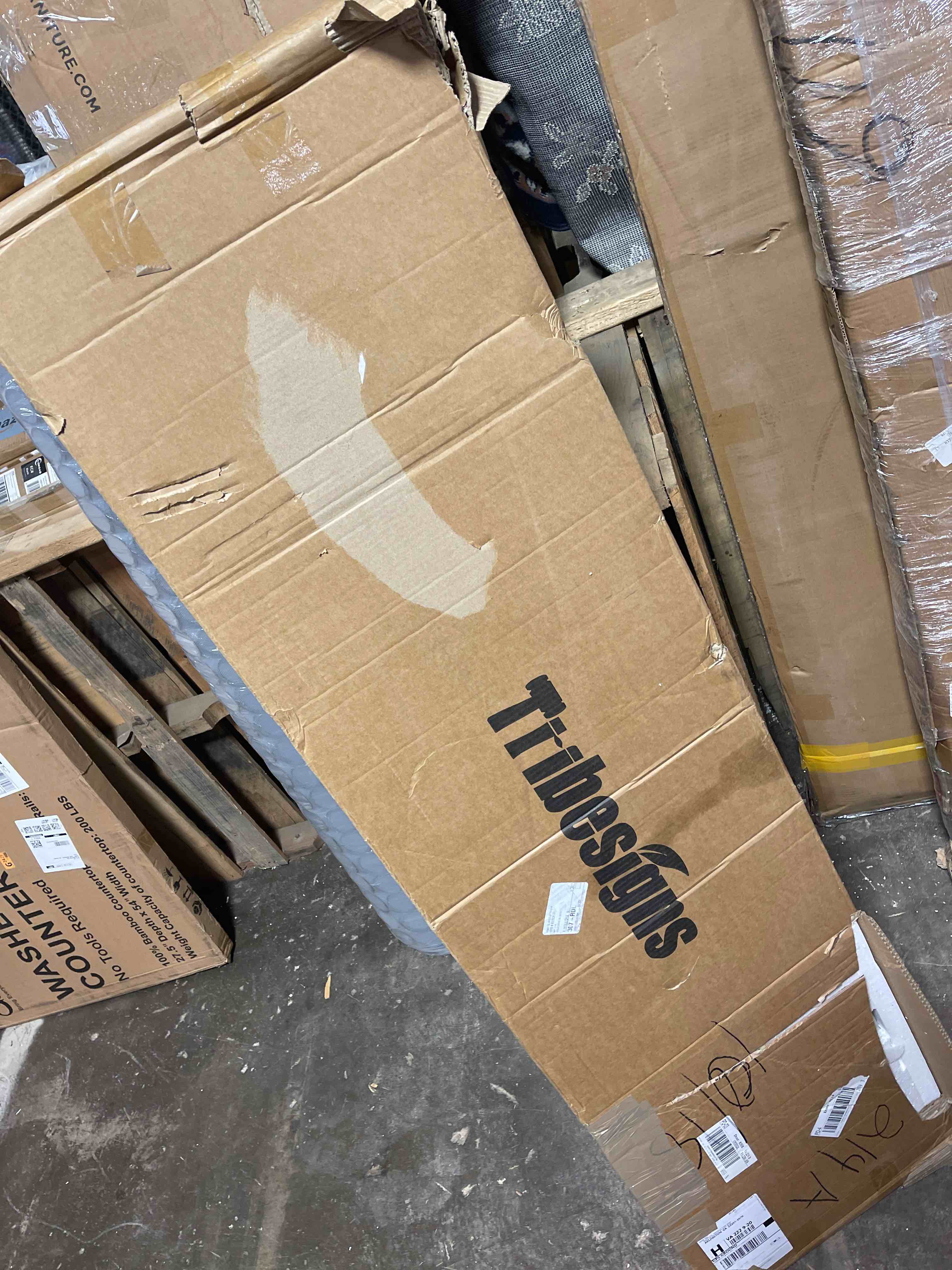 https://s3.amazonaws.com/lotting-images-prod/phillipi/PPE0537234_1732295687137.jpeg