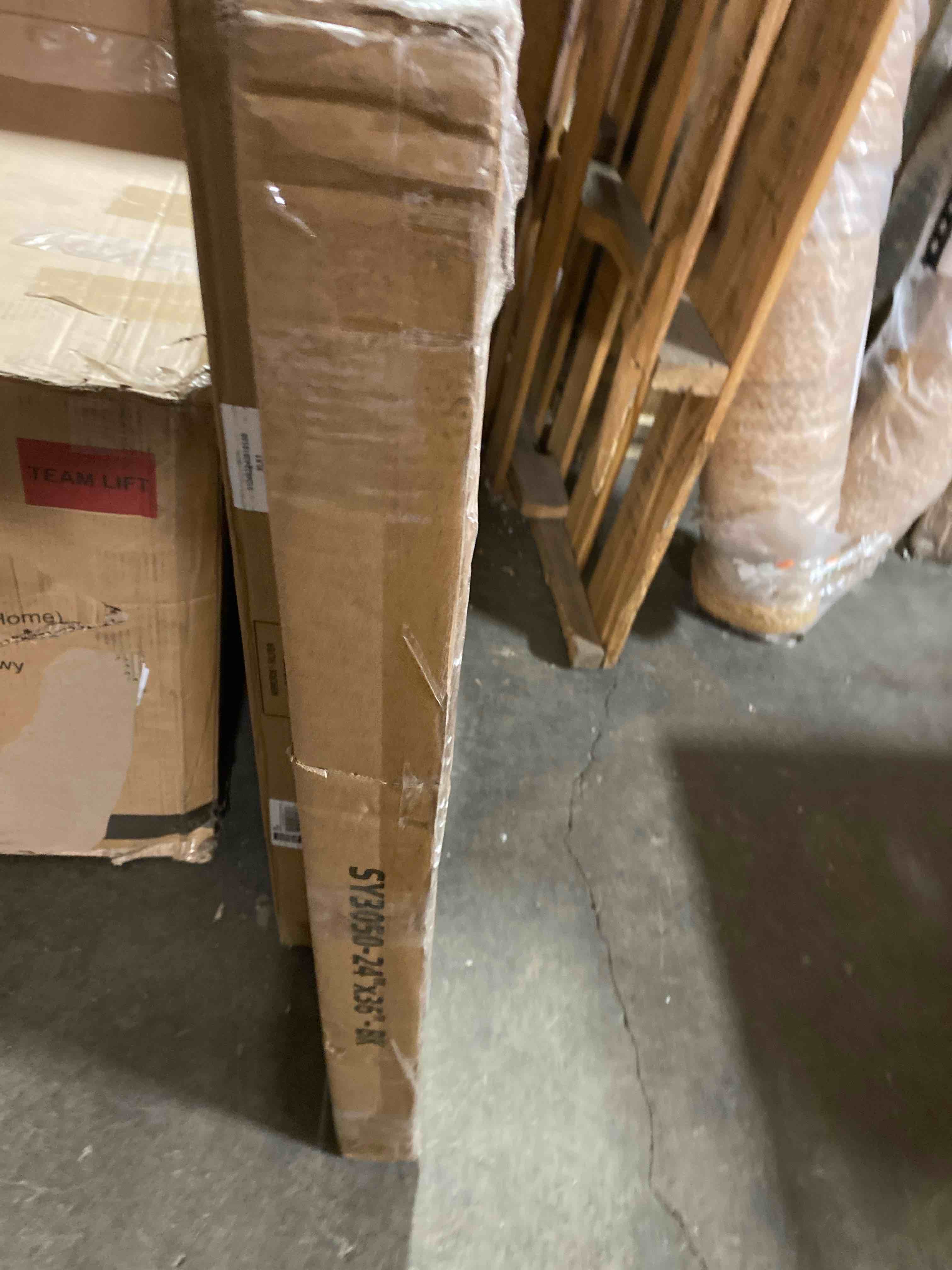 https://s3.amazonaws.com/lotting-images-prod/phillipi/PPE0537463_1731957099039.jpeg