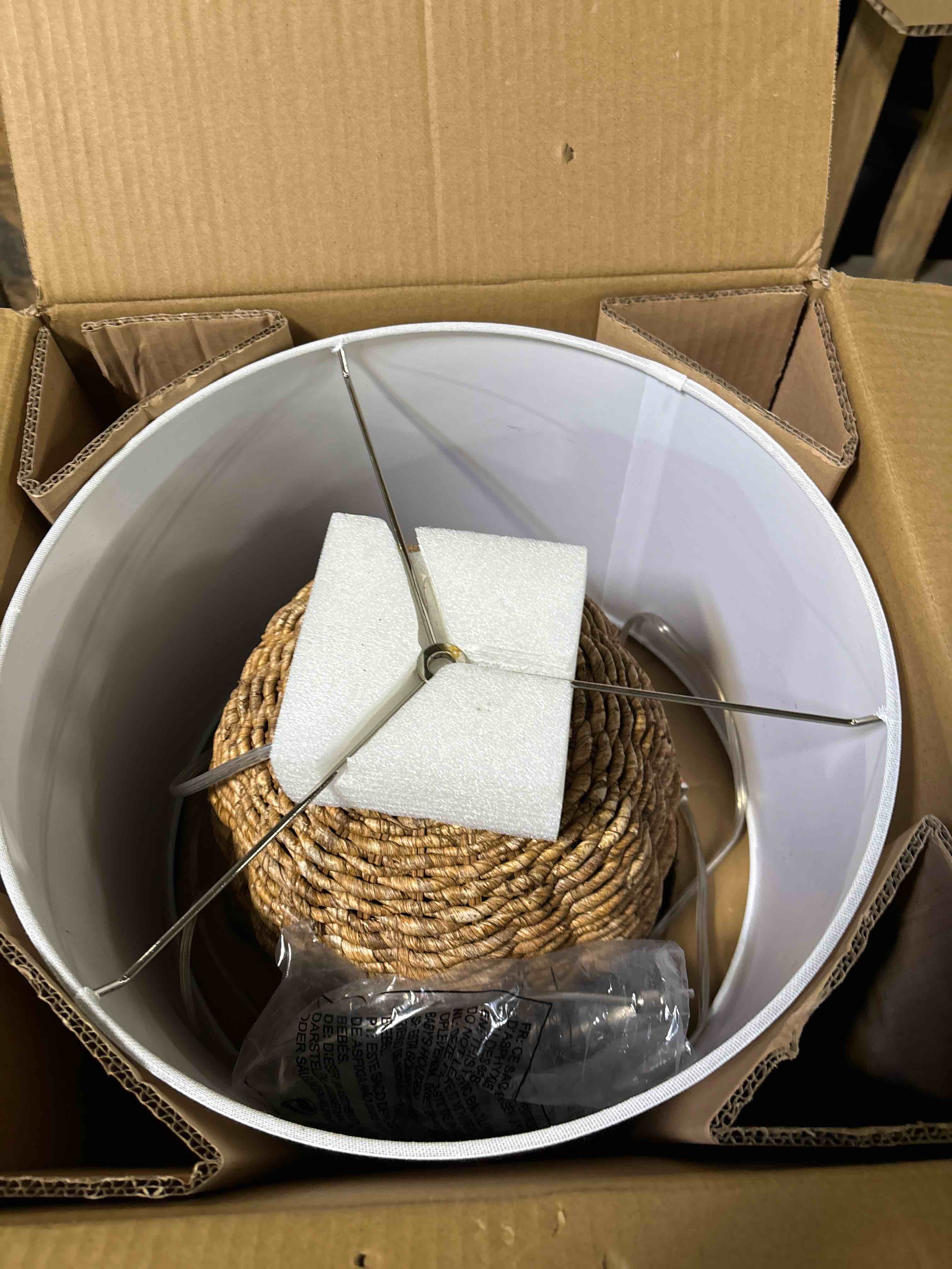 https://s3.amazonaws.com/lotting-images-prod/phillipi/PPE0537962_1731621767681.jpeg