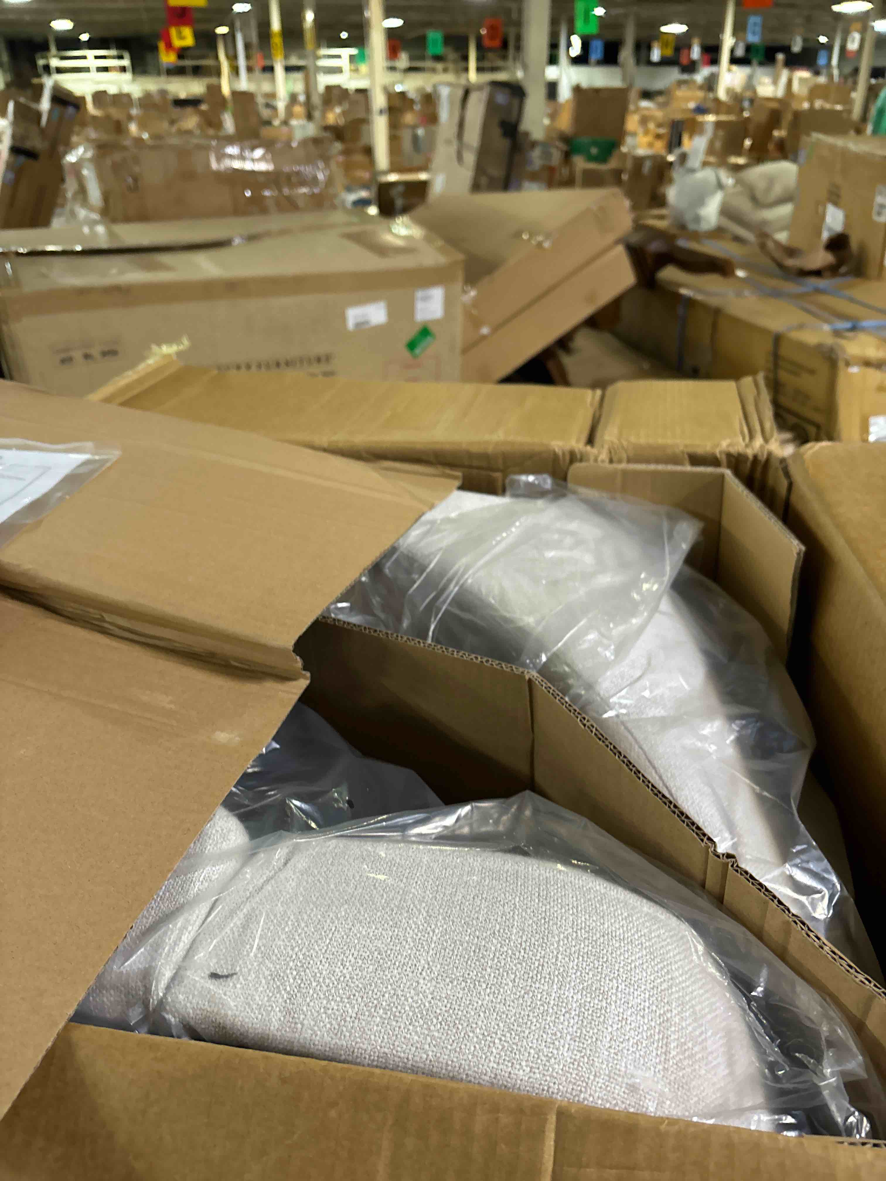 https://s3.amazonaws.com/lotting-images-prod/phillipi/PPE0537976_1731624052599.jpeg