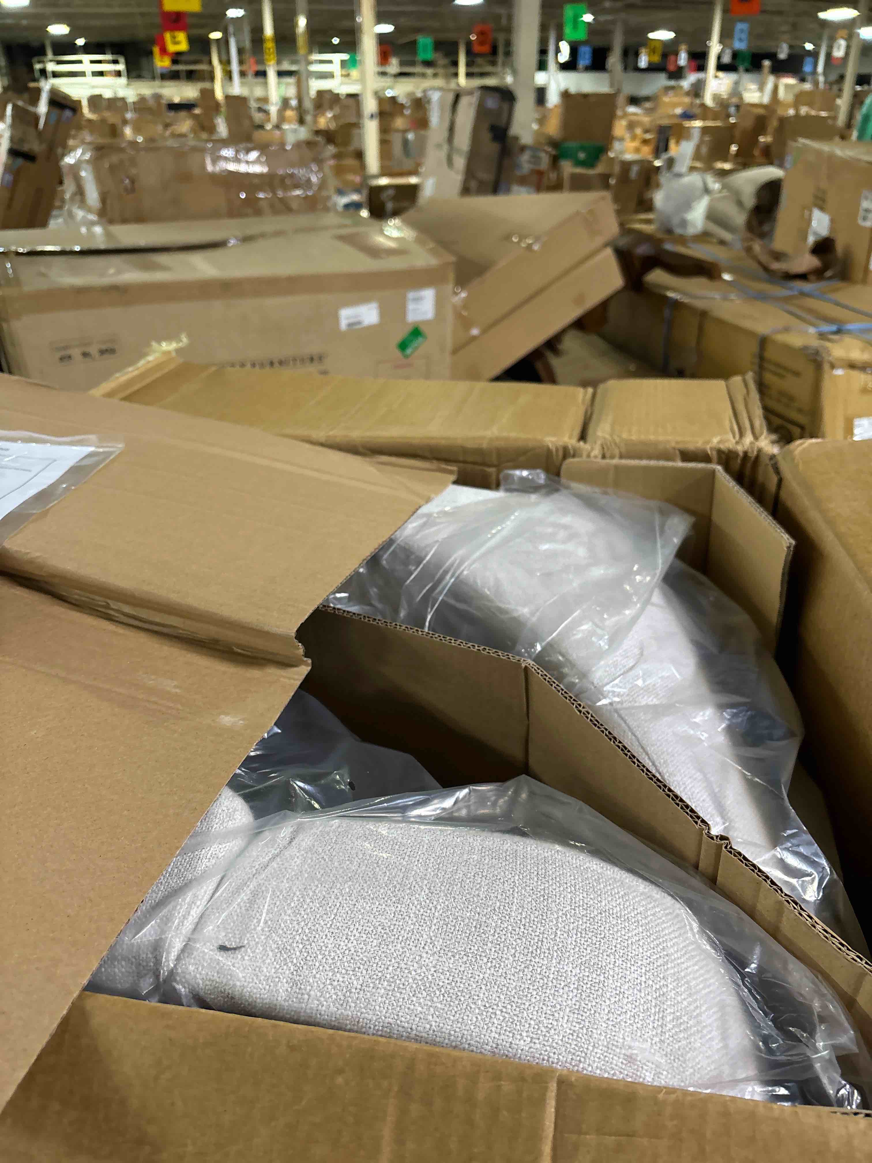 https://s3.amazonaws.com/lotting-images-prod/phillipi/PPE0537976_1731624053791.jpeg