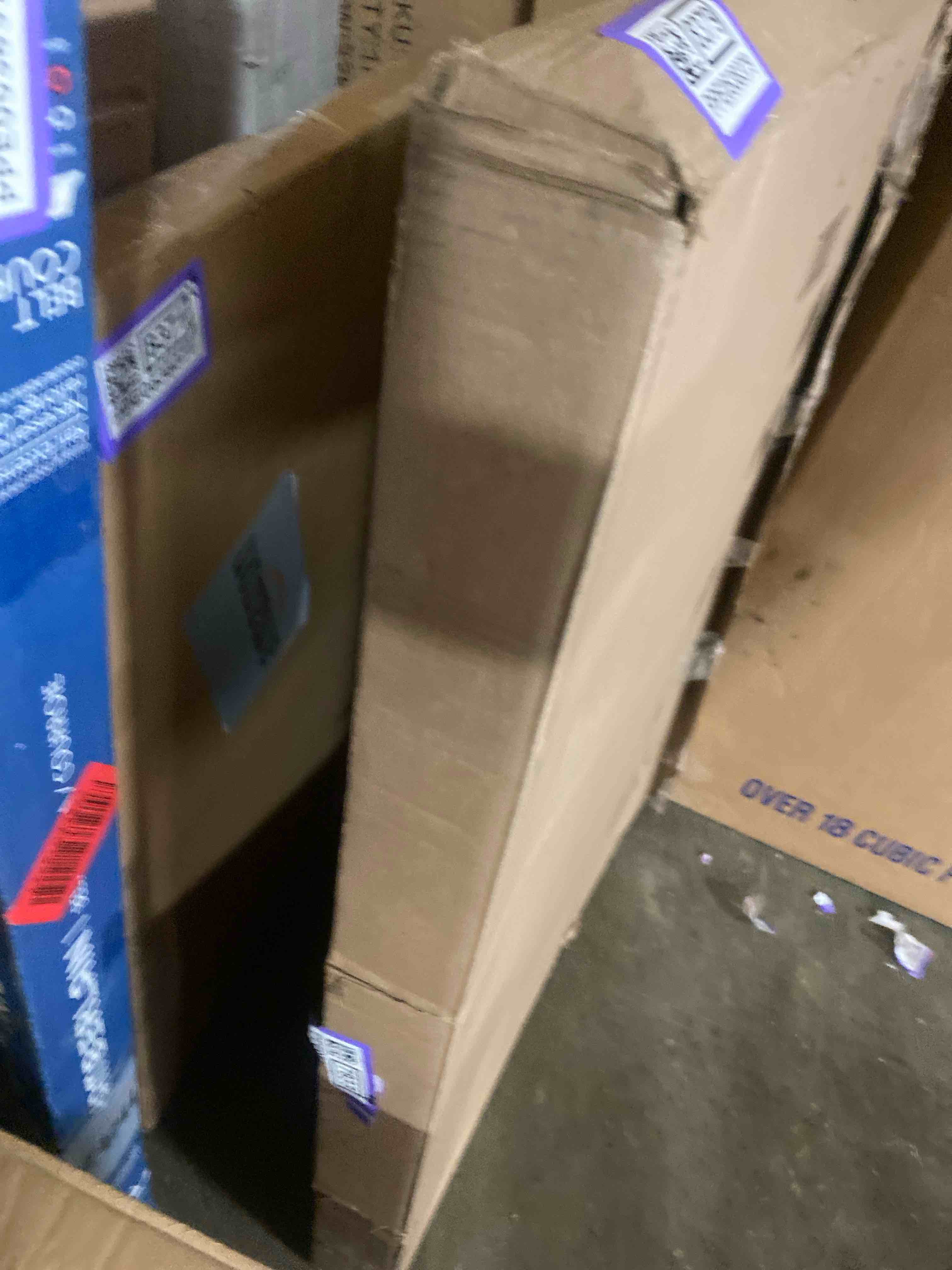 https://s3.amazonaws.com/lotting-images-prod/phillipi/PPE0538379_1733778735673.jpeg