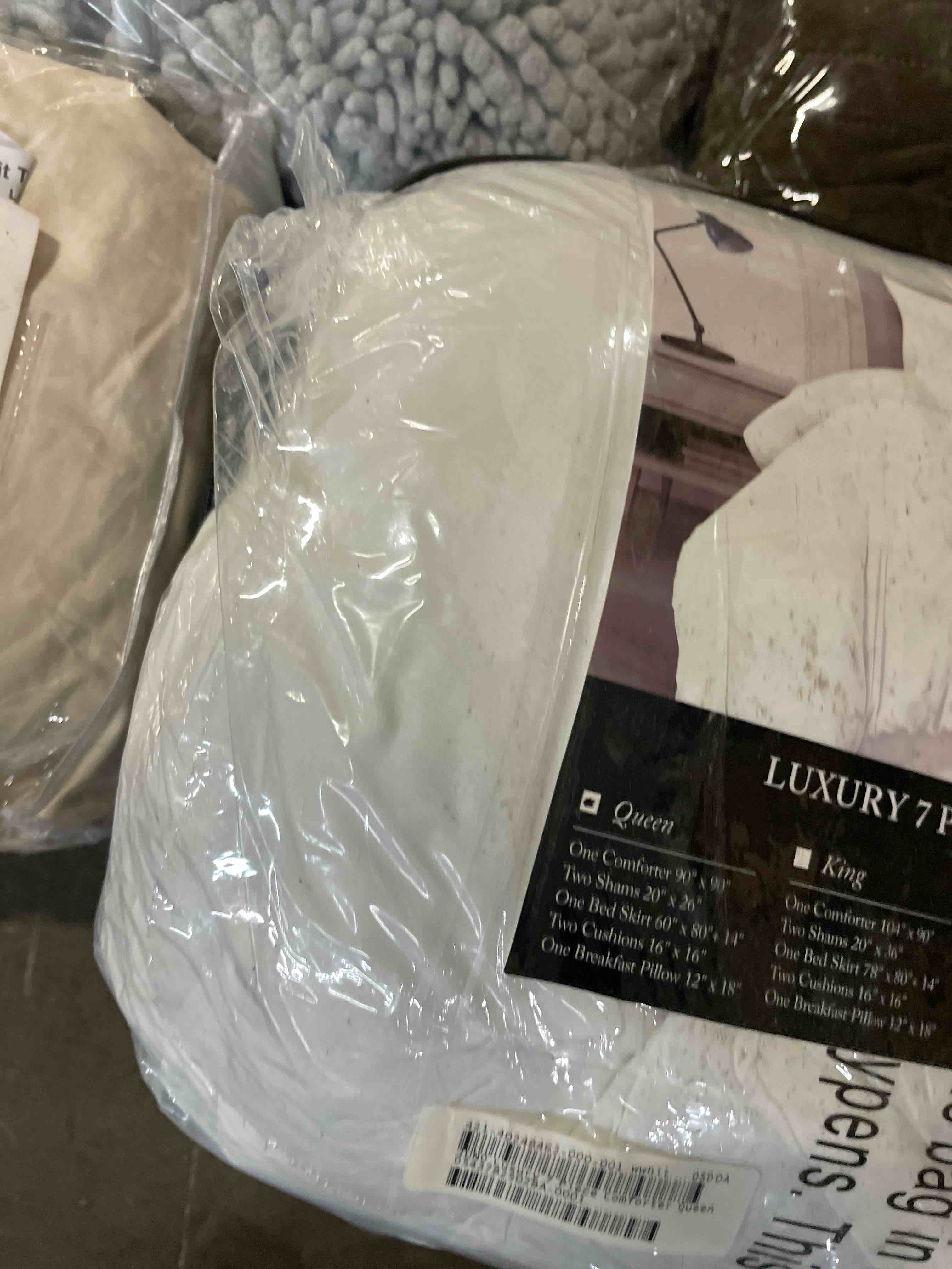 https://s3.amazonaws.com/lotting-images-prod/phillipi/PPE0539294_1732725023657.jpeg