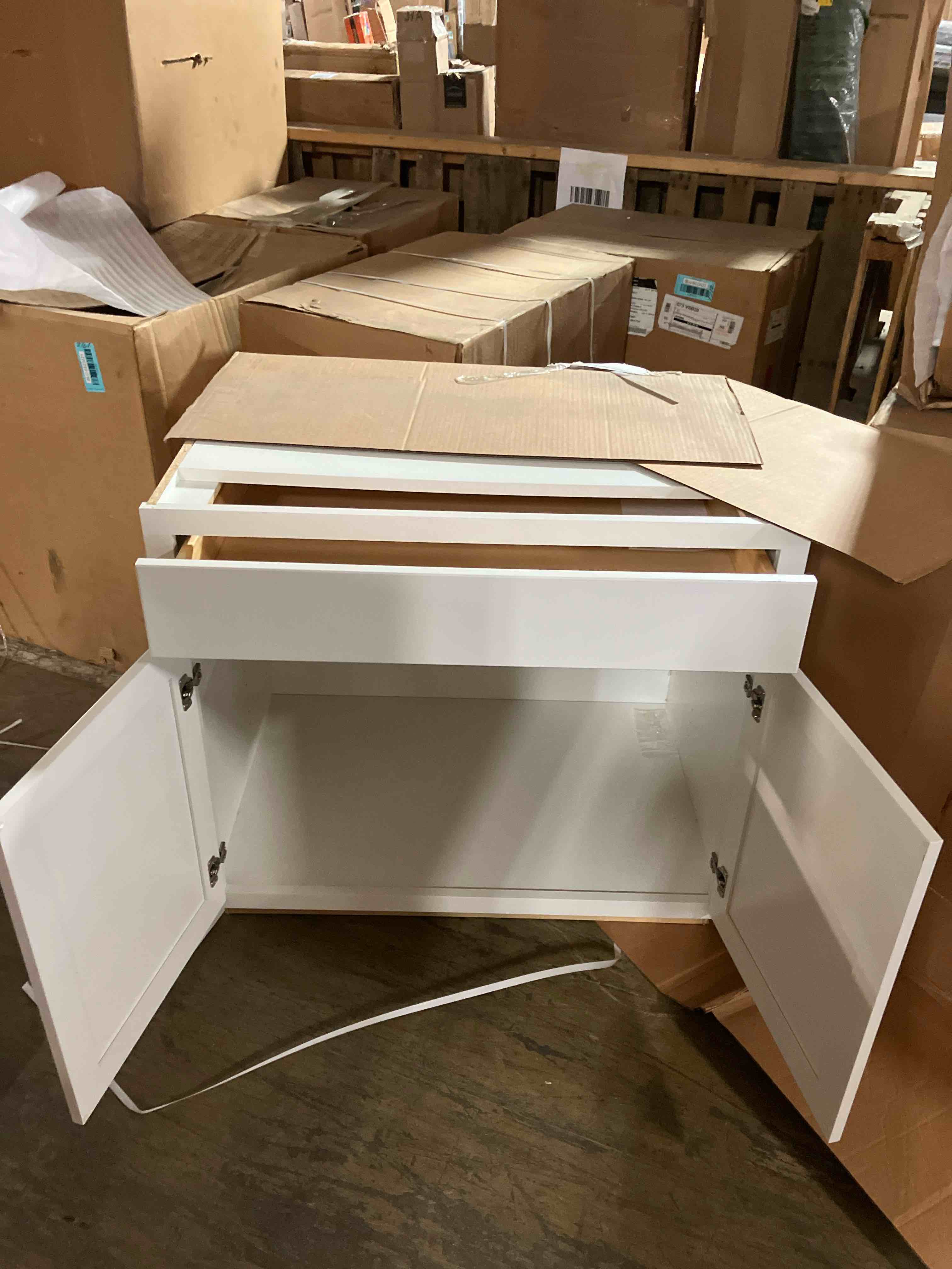 https://s3.amazonaws.com/lotting-images-prod/phillipi/PPE0539960_1732306243524.jpeg