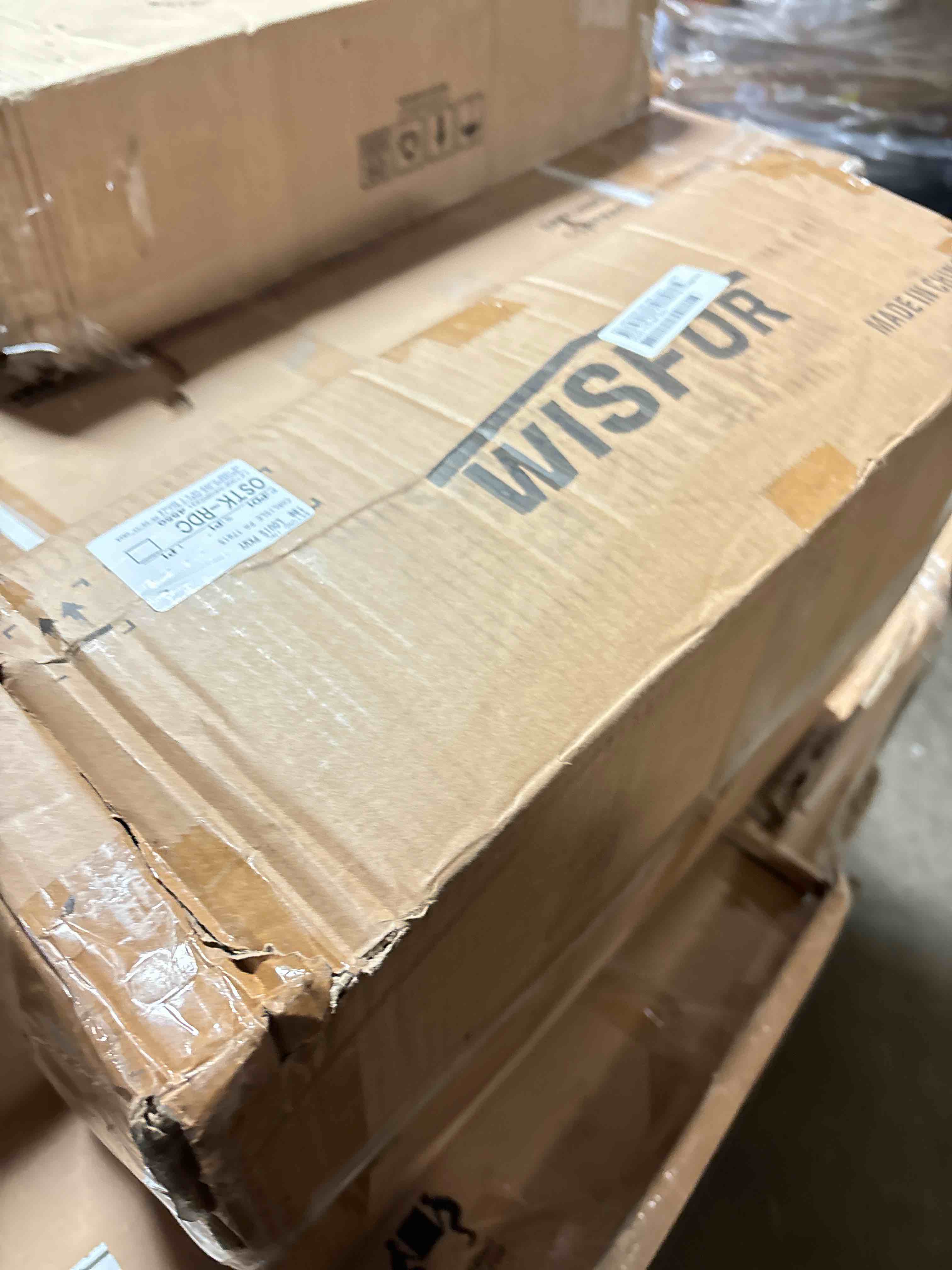 https://s3.amazonaws.com/lotting-images-prod/phillipi/PPE0541827_1733945742344.jpeg