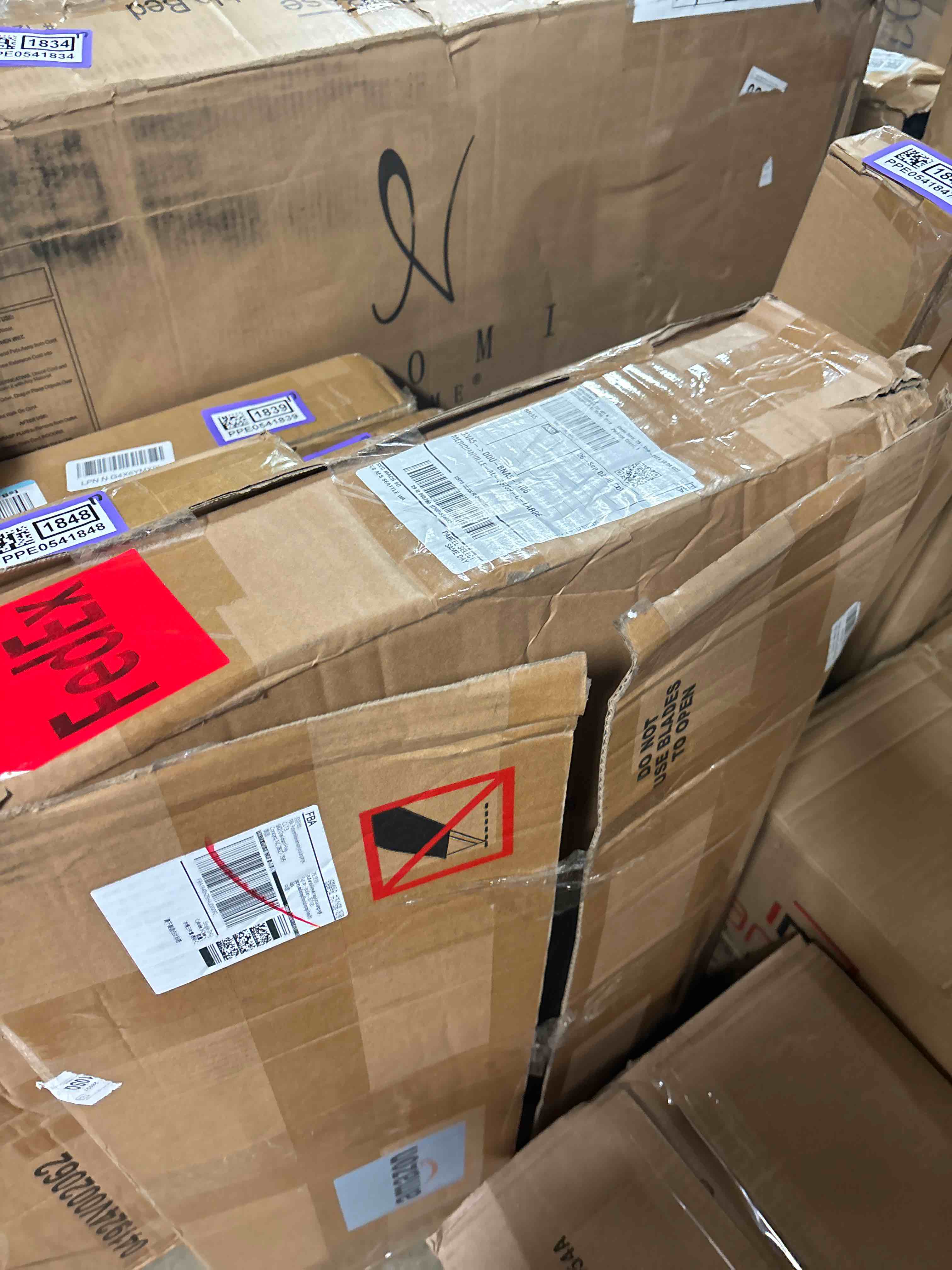 https://s3.amazonaws.com/lotting-images-prod/phillipi/PPE0541856_1733951582911.jpeg