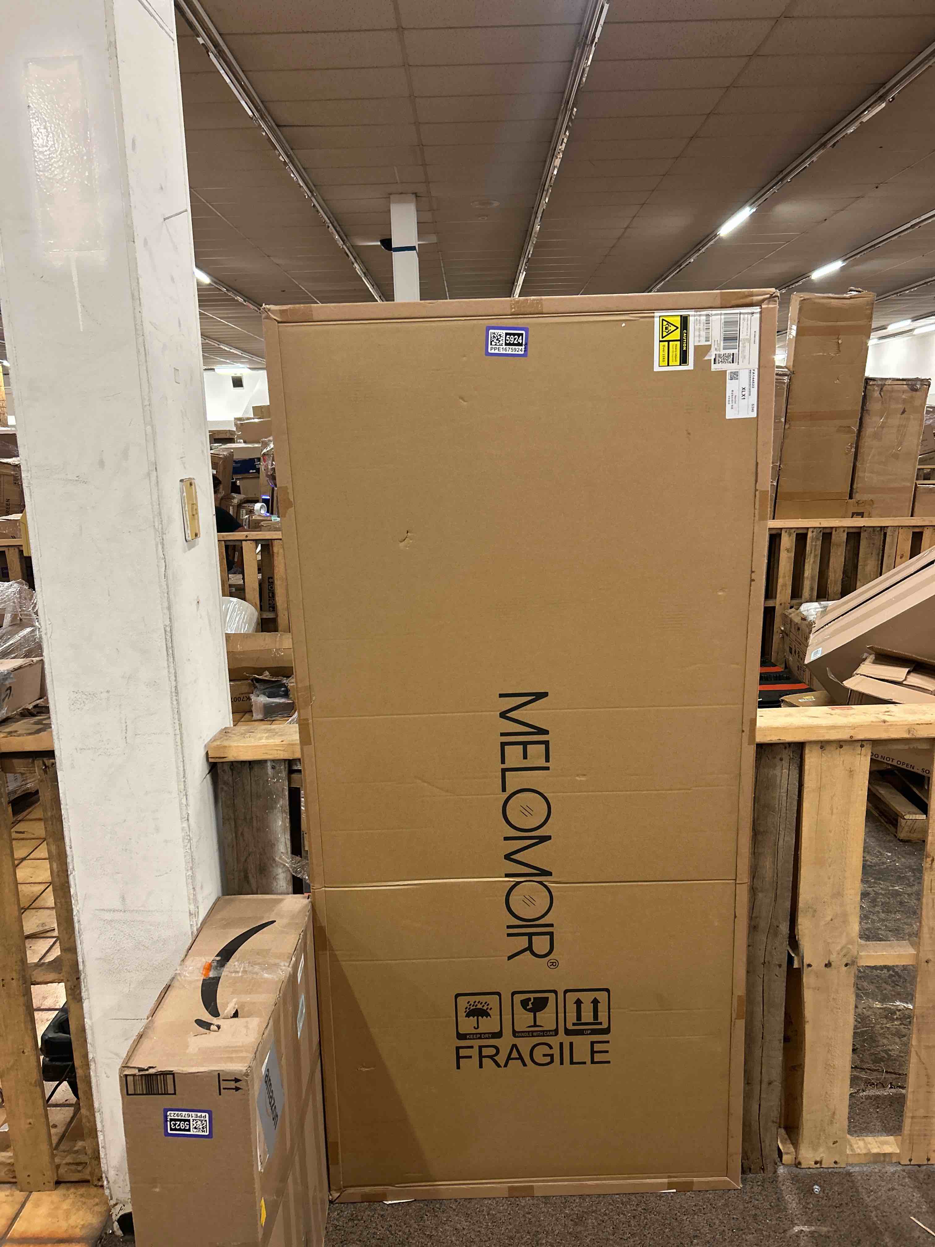 Condition photo showing New/Like New for melomoir 71"x32" silver mirror full length, free standing mirror leaning or hanging, silver floor mirror for bedroom living room home gym cloakroom, thin aluminum frame, tempered glass, silver