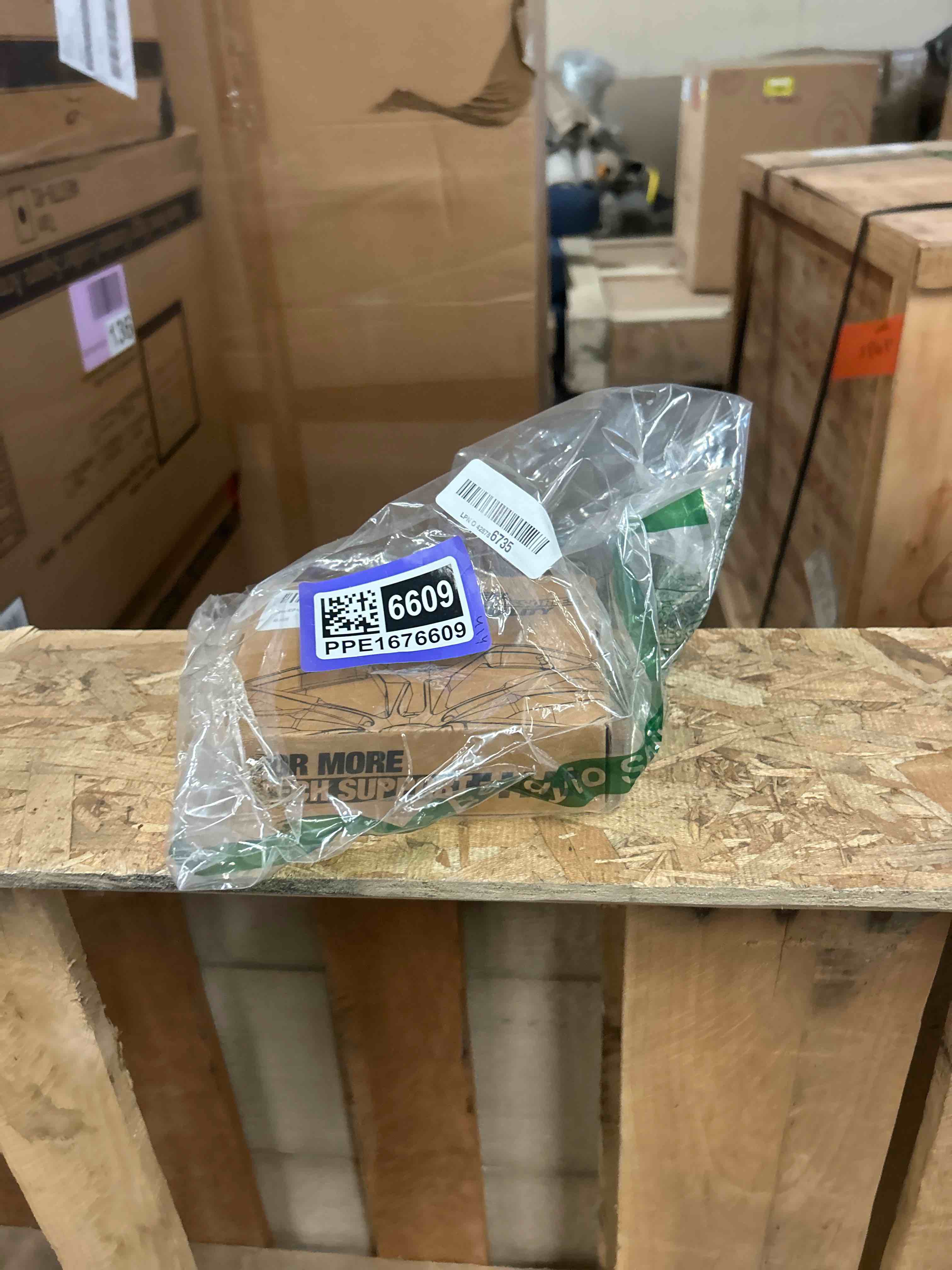 Condition photo showing New/Like New for ksp m12x1.25 wheel lug bolts, 20pcs extended oem/stock wheel studs for 2015-2022 renegade, 2017-2022 compass, 2014-2023 cherokee, 17mm hex 28mm shank et studs for dart