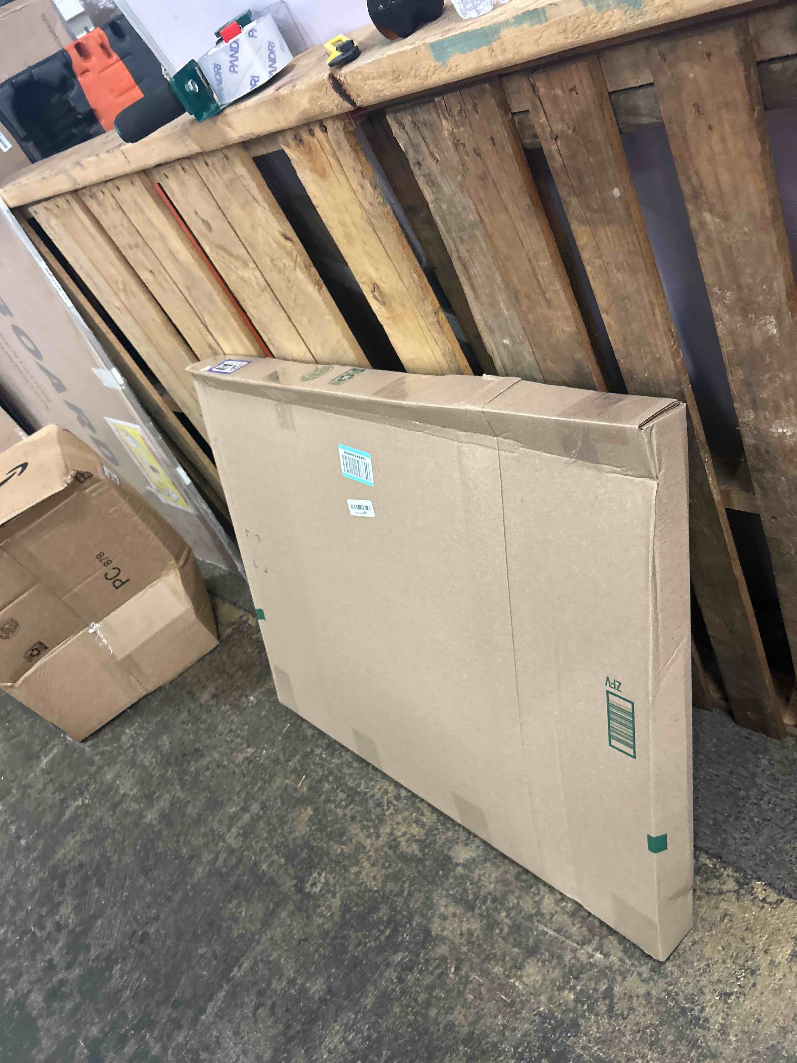 Condition photo showing New/Like New for hongkee 24x36 frame, black wood style - display posters 20 x 30 with mat or 24x30 without mat, wall mounting horizontal and vertical, 1 pack