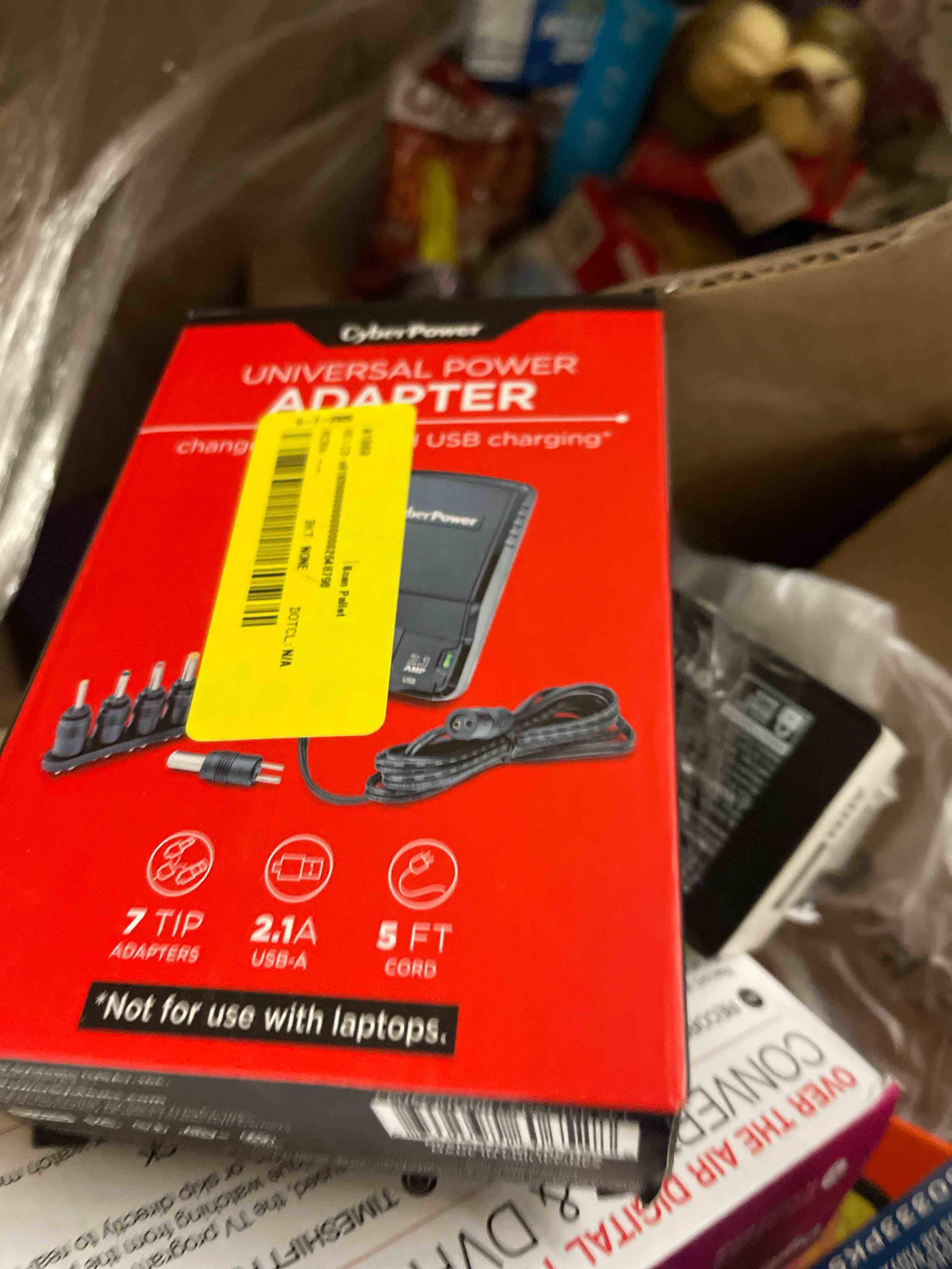 Condition photo showing New/Like New for cyberpower cpuac1u1300 - universal power adapter 1300ma usb & round-pin connectors 7 tips folding plug