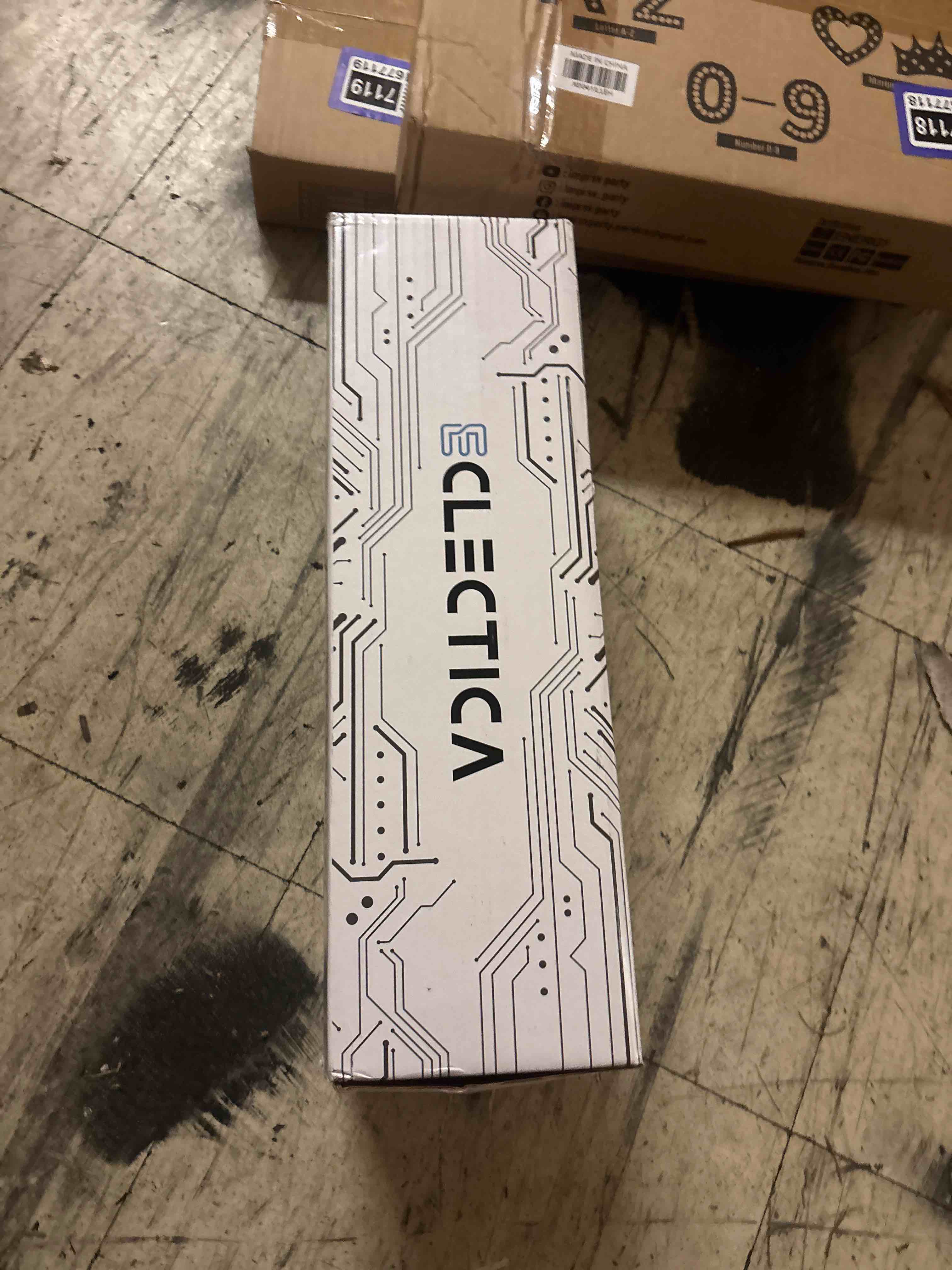 Condition photo showing New/Like New for silicone electric heating tray, portable, adjustable temperature