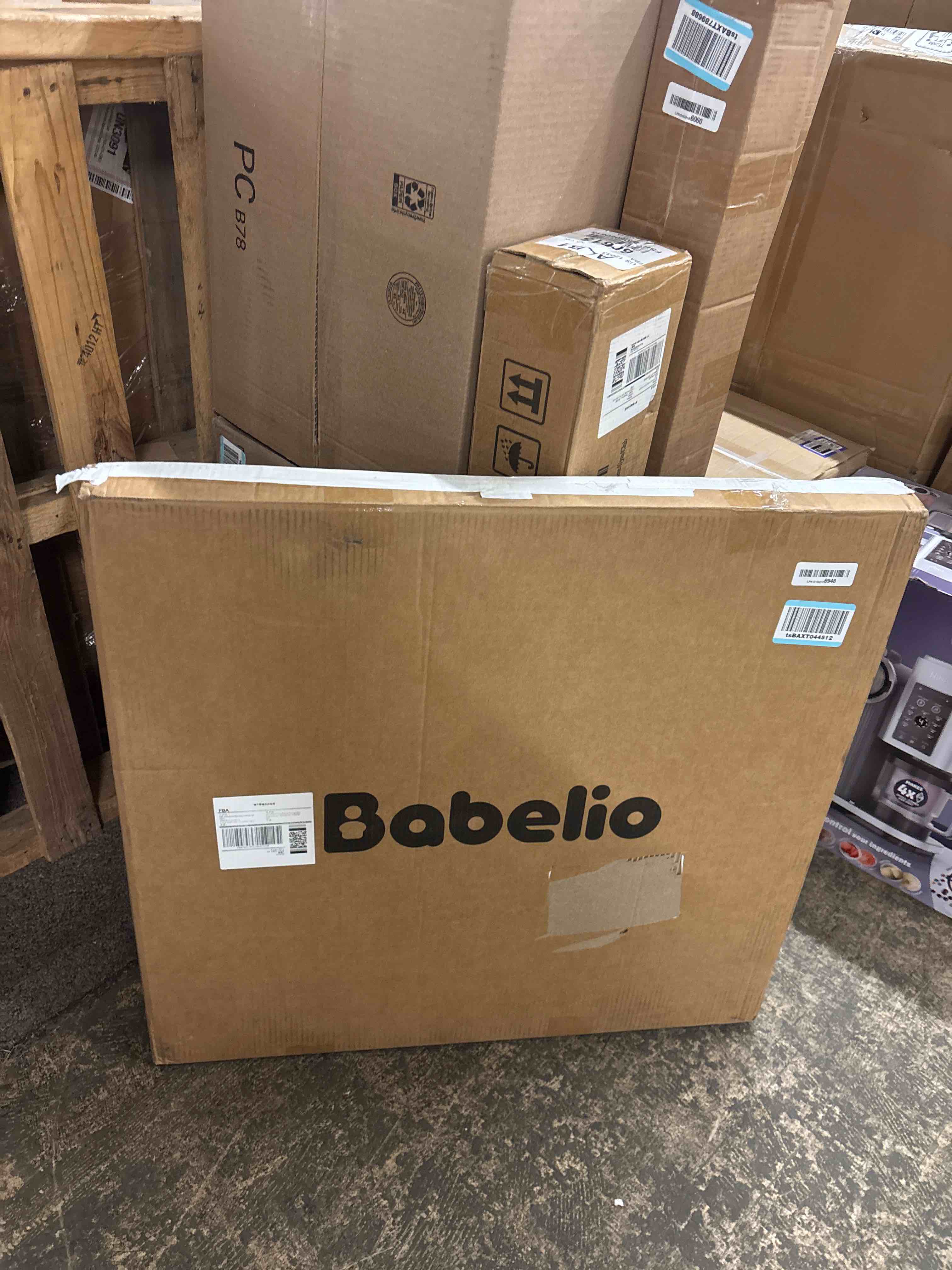 Condition photo showing New/Like New for Babelio 29.7-46.5" No Bottom Bar Baby/Dog Gate for Stairs, House and Doorways, Auto Close Safety Pet Gates with Large Walk Thru Door, Hardware Mount, White Boundless - White 29.7-46.5"W x 28"H