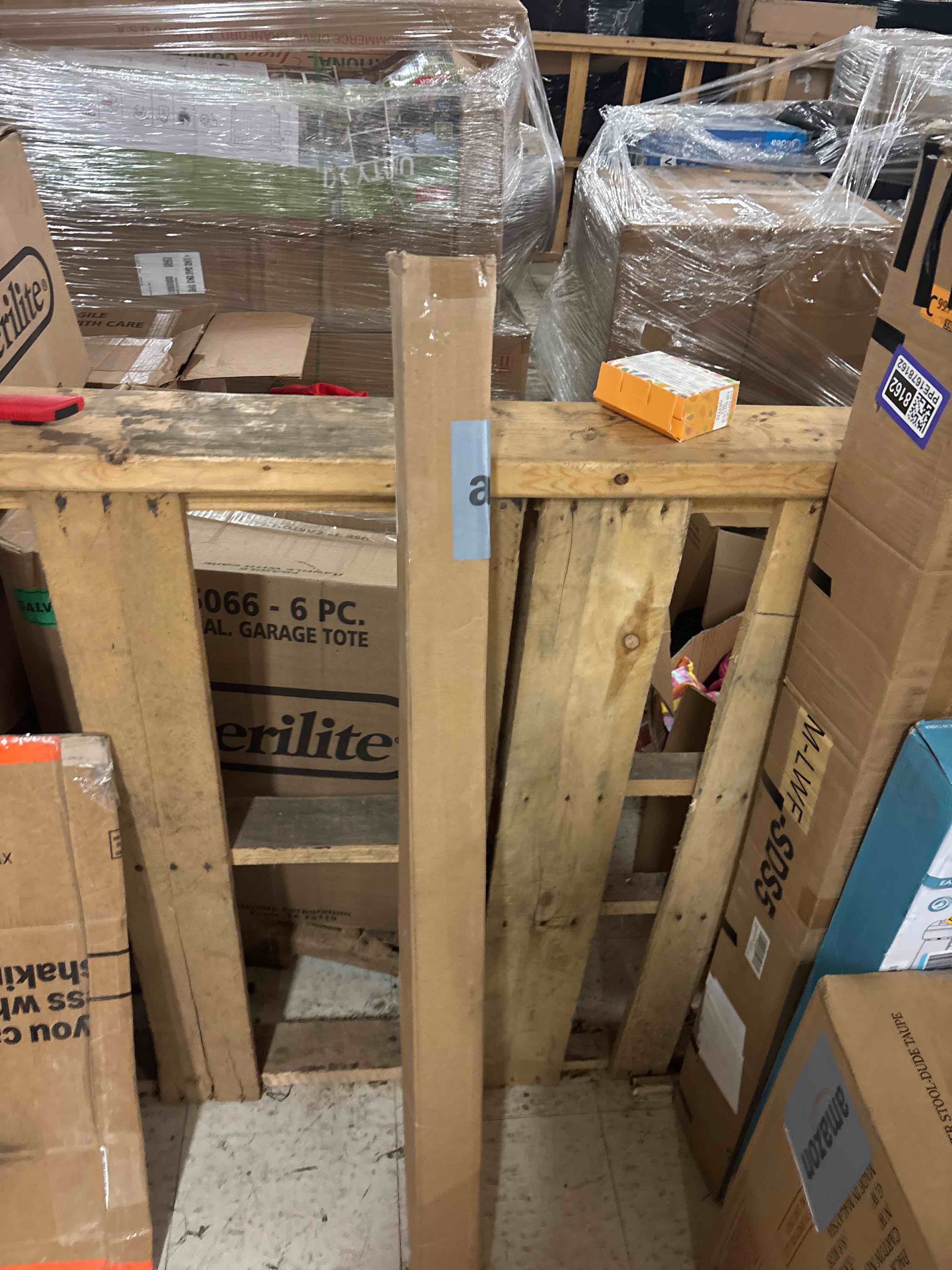 Condition photo showing New/Like New for H.VERSAILTEX Window Curtain Rods for Windows 48 to 84 Inches Adjustable Decorative 3/4 Inch Diameter Single Window Curtain Rod Set with Classic Finials, Pewter 48"-84" Pewter